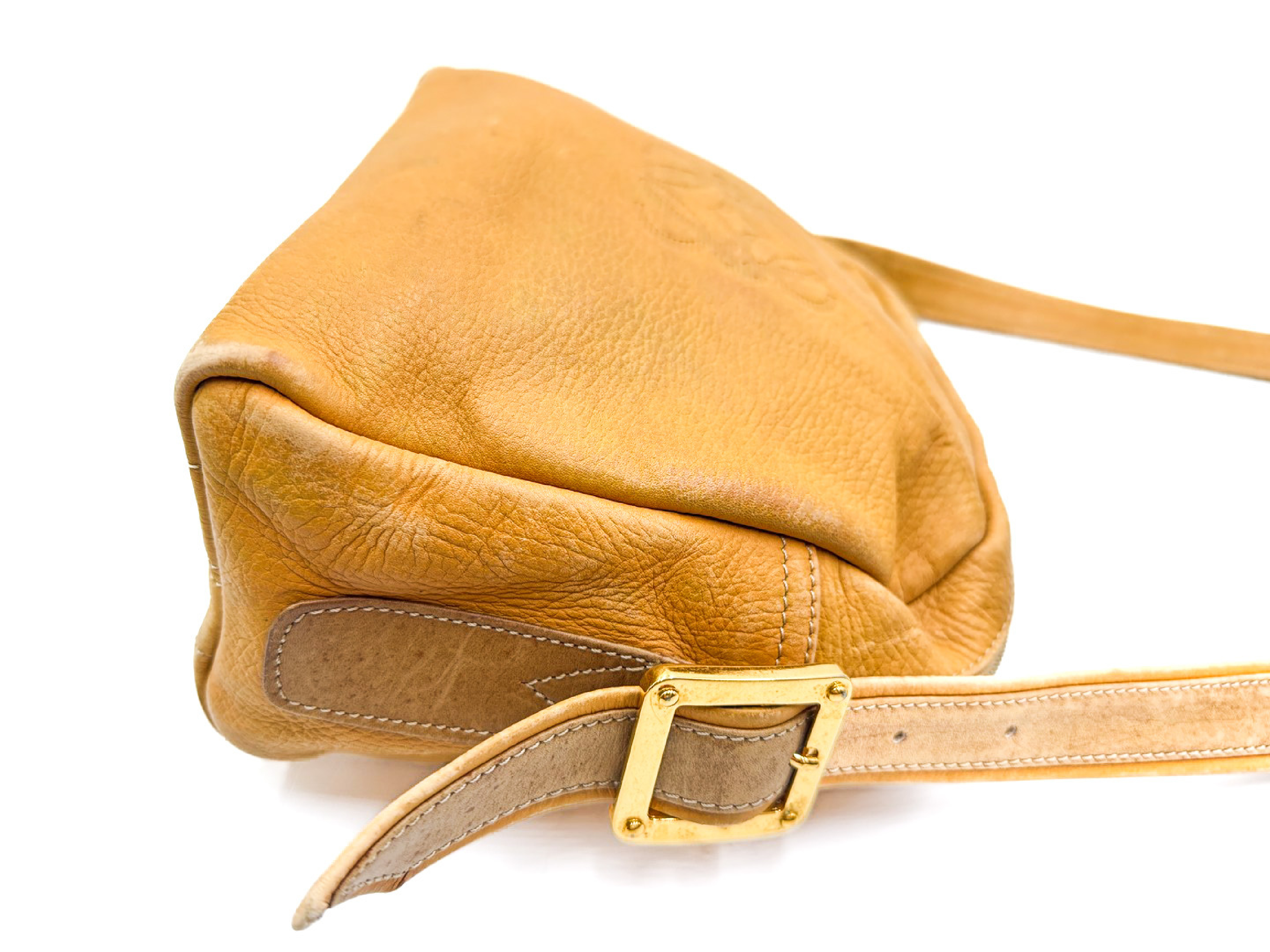 Anagram Gold Hardware Leather Shoulder Bag — view 5