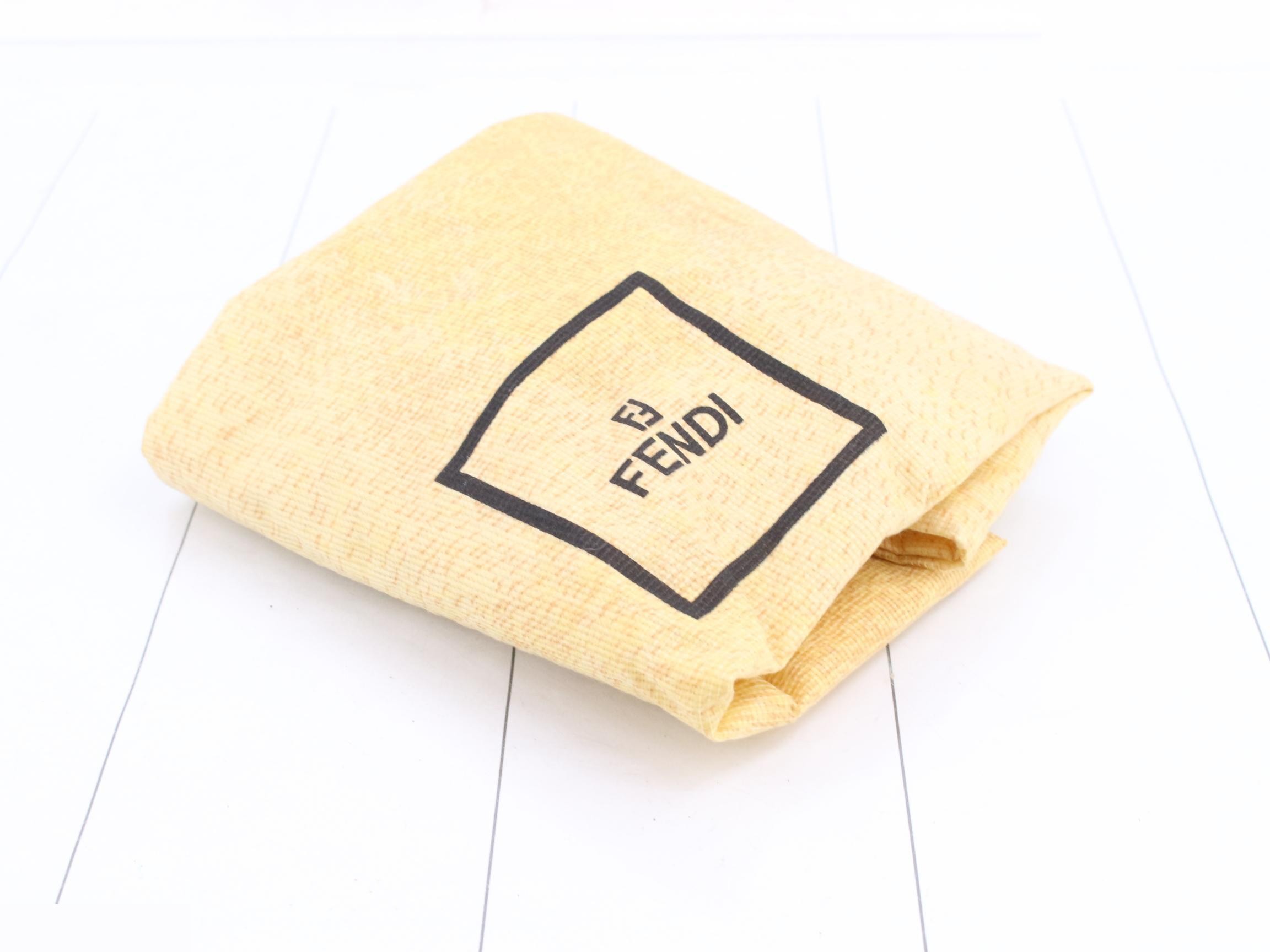 Zucca Canvas Handbag — view 7