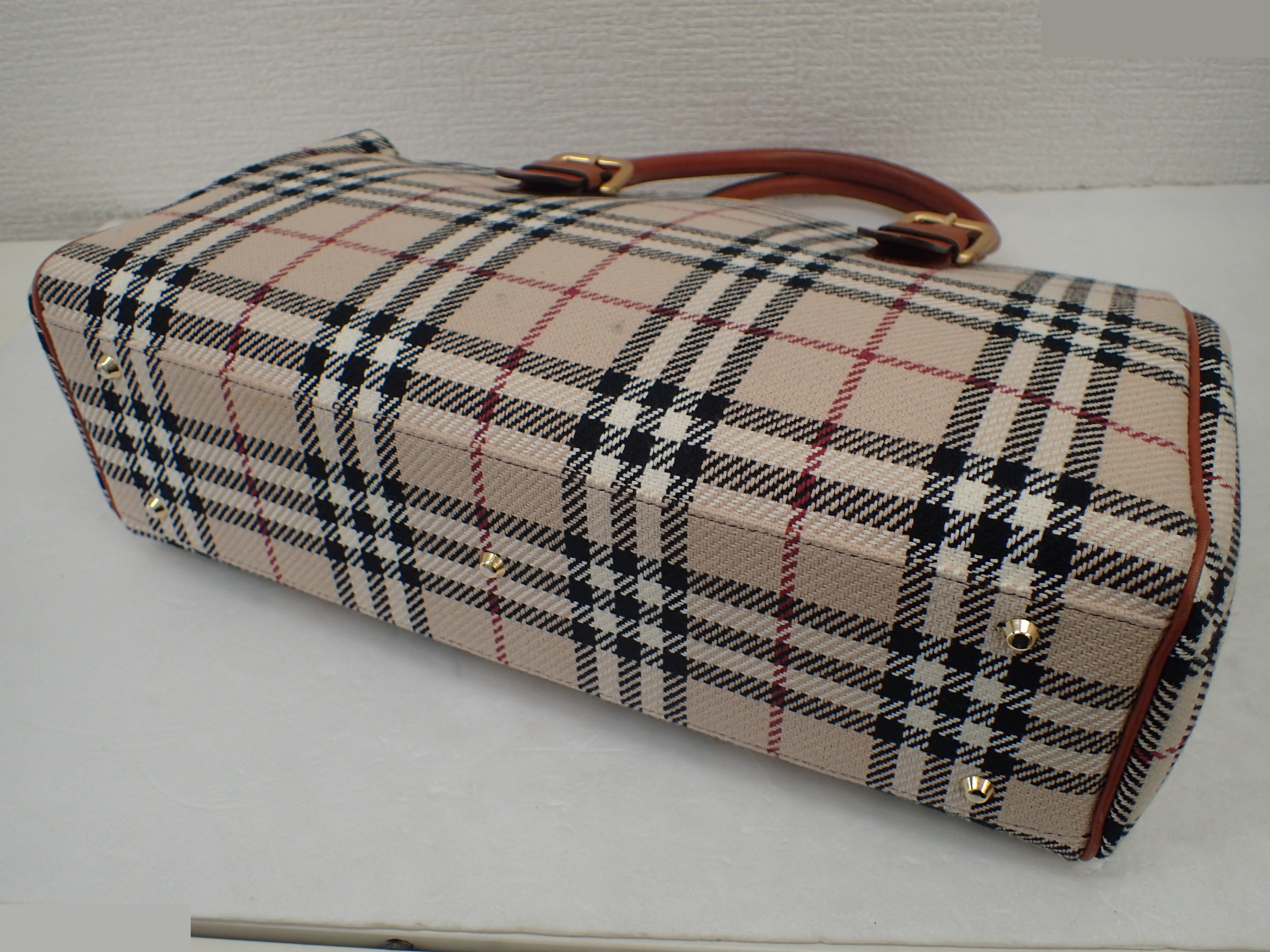 Nova Check Tote Bag — view 4