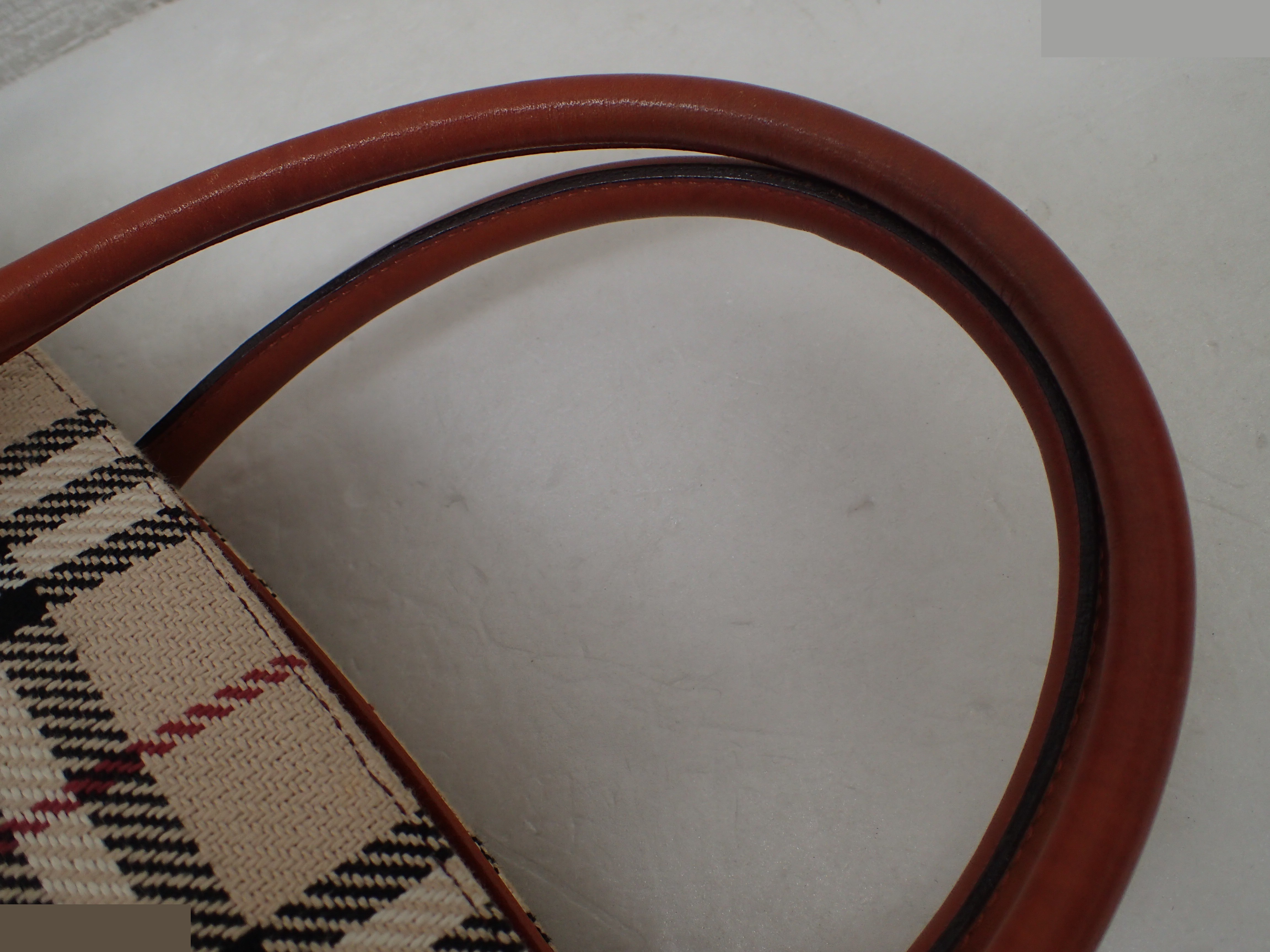 Nova Check Tote Bag — view 6