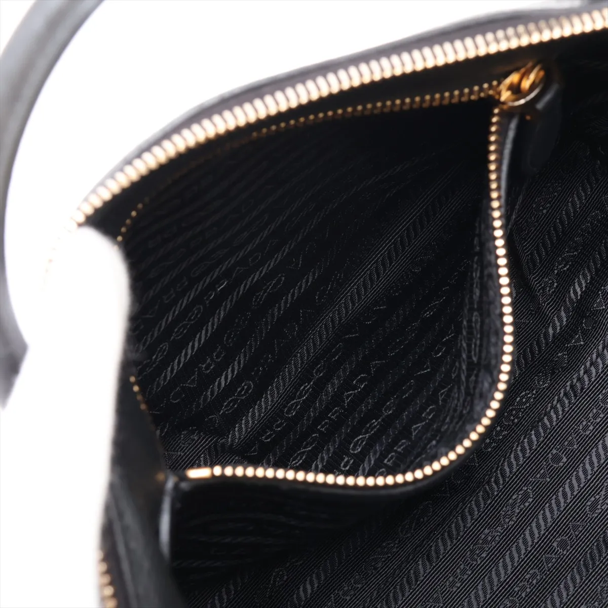 Vitello Daino 1BA111 Leather 2-Way Handbag, Black, Unsigned Guarantee Card — view 9