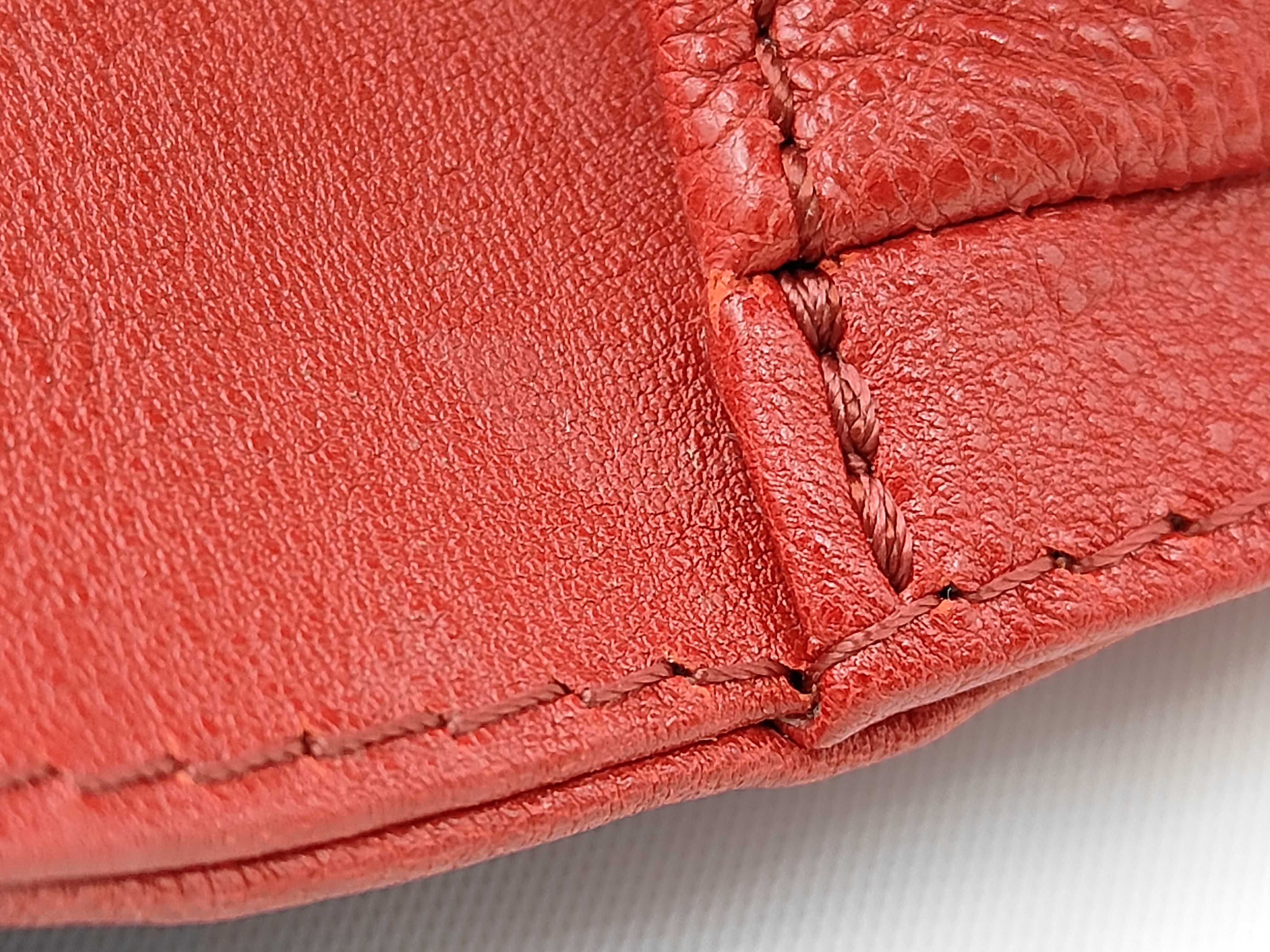 Boy Chanel Lambskin Red Shoulder Bag — view 9