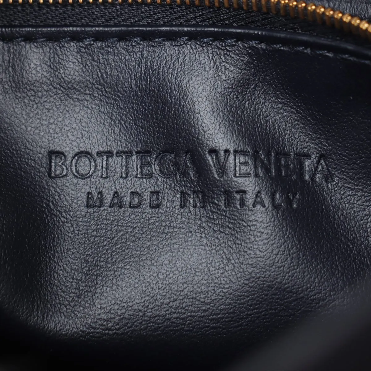 Intrecciato Large Hop Leather Shoulder Bag Navy — view 9