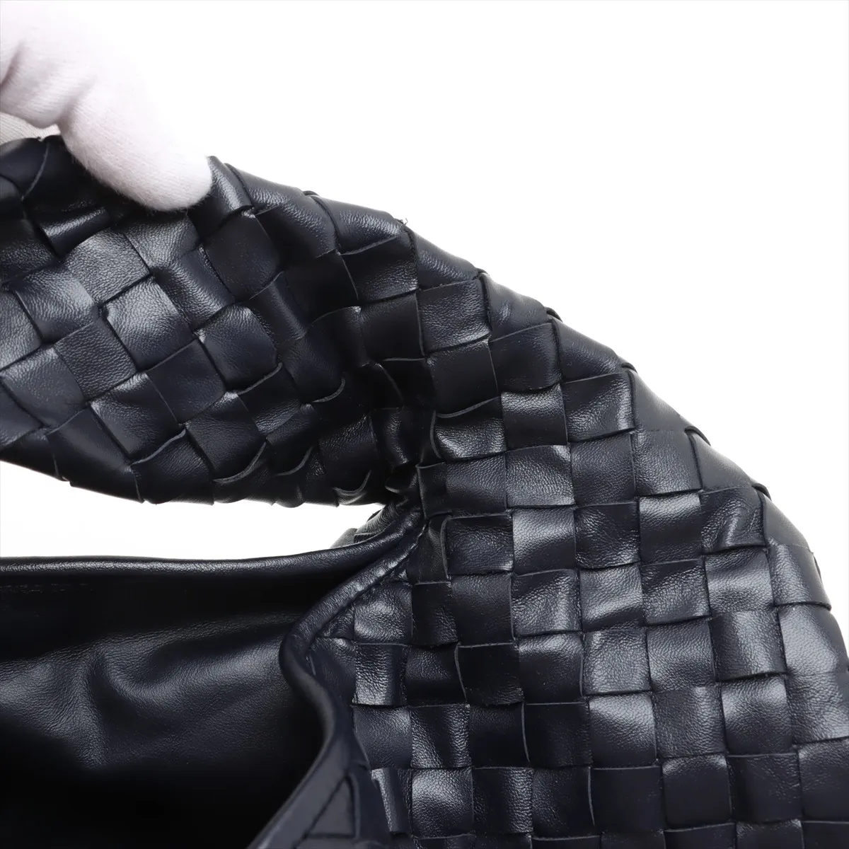 Intrecciato Large Hop Leather Shoulder Bag Navy — view 10