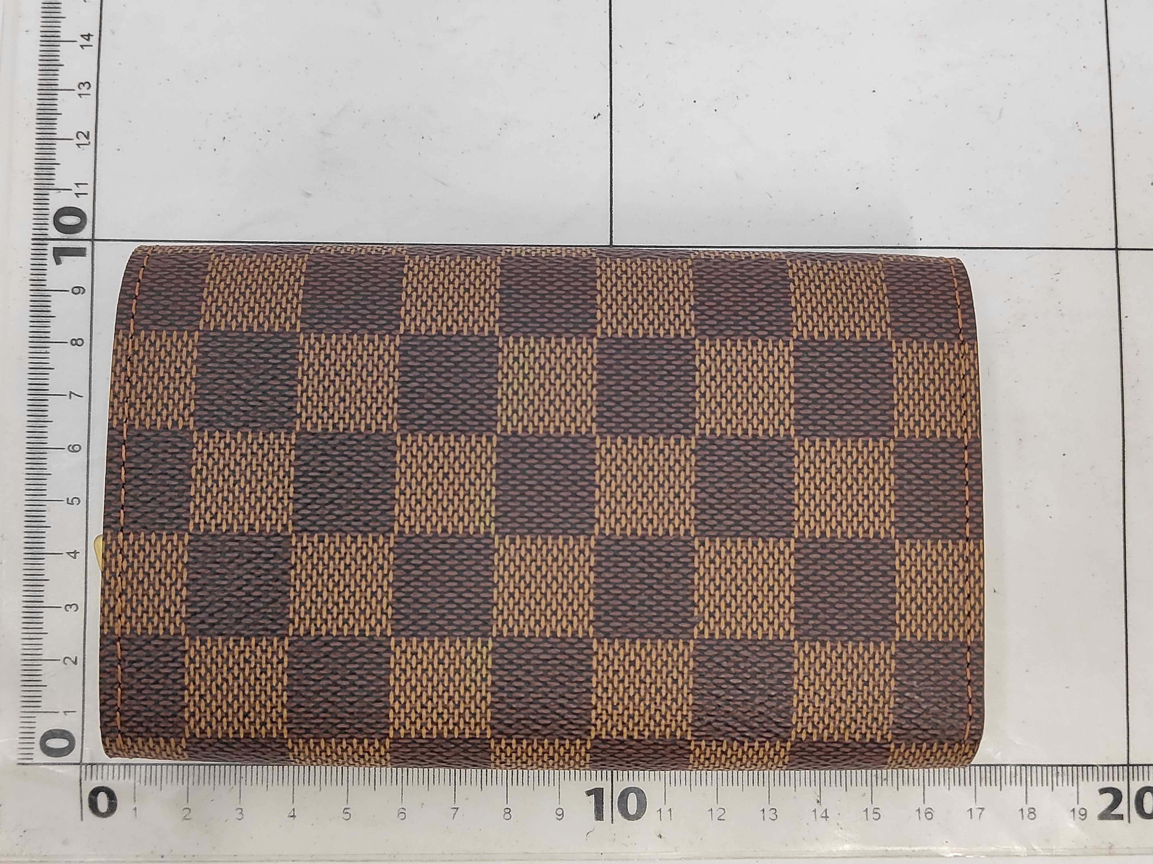 Damier Louis Vuitton Damier Portefeuille Trésor CA2019 Wallet — view 2