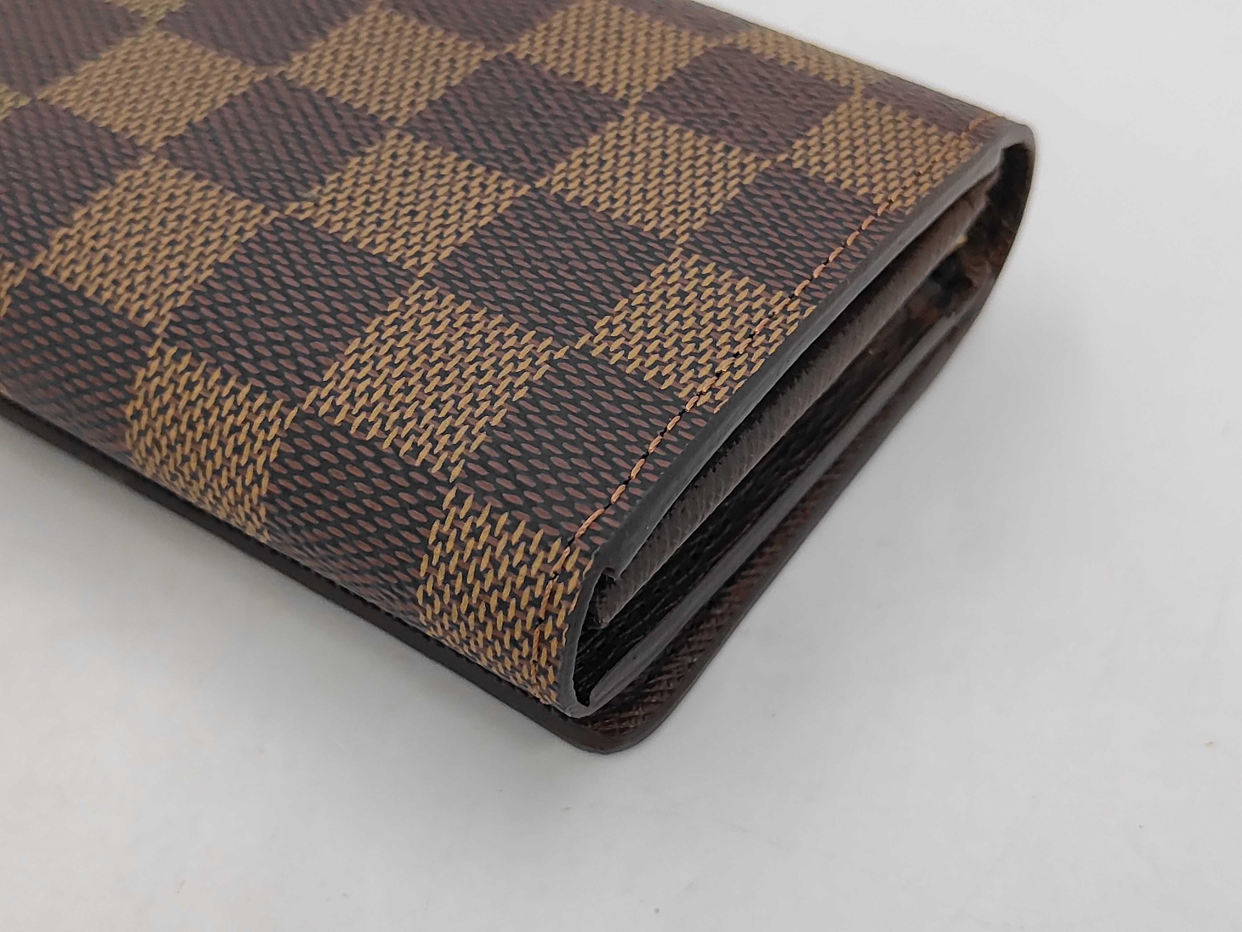 Damier Louis Vuitton Damier Portefeuille Trésor CA2019 Wallet — view 3