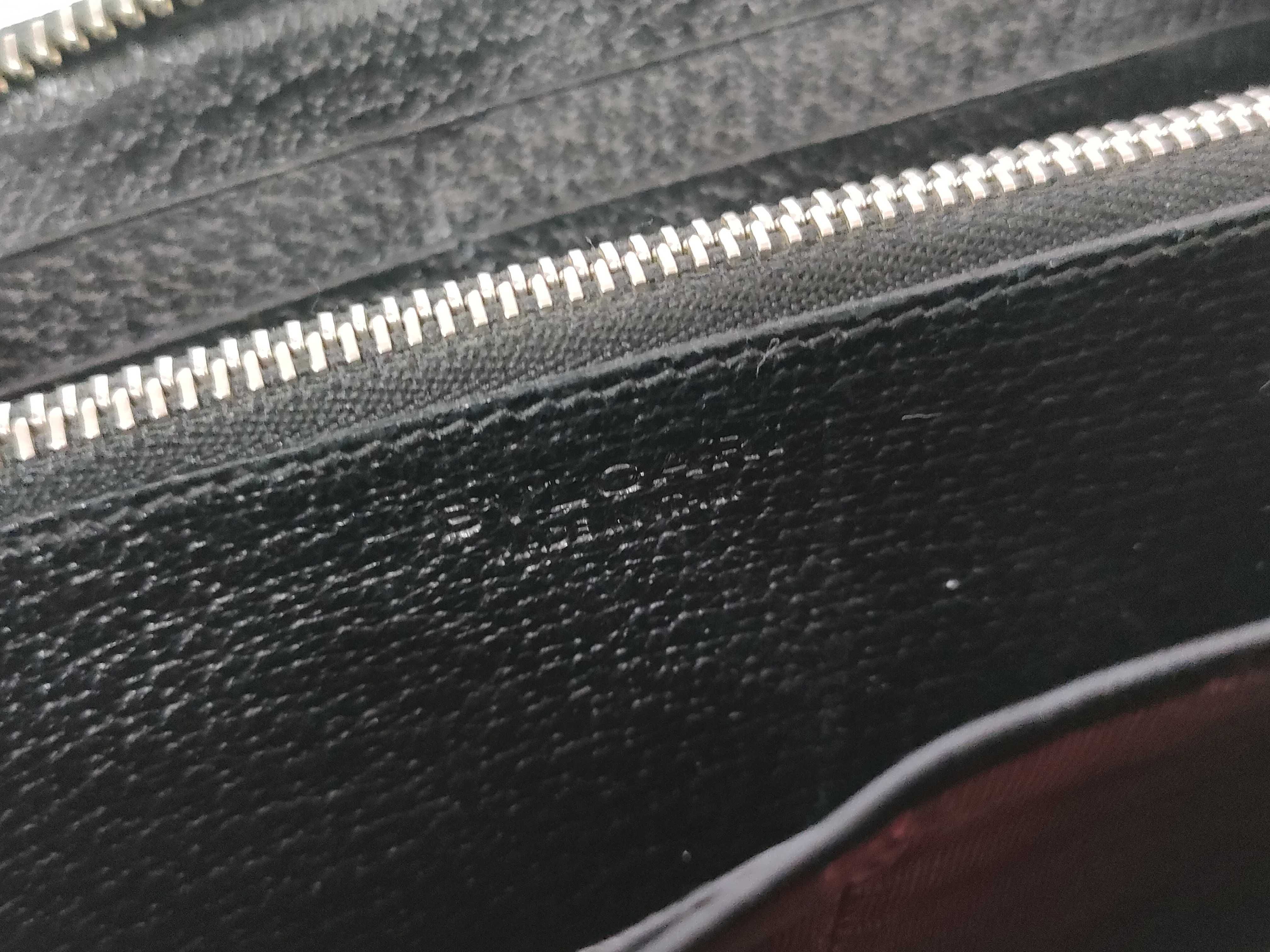Logo Mania Round Zipper Long Wallet — view 12