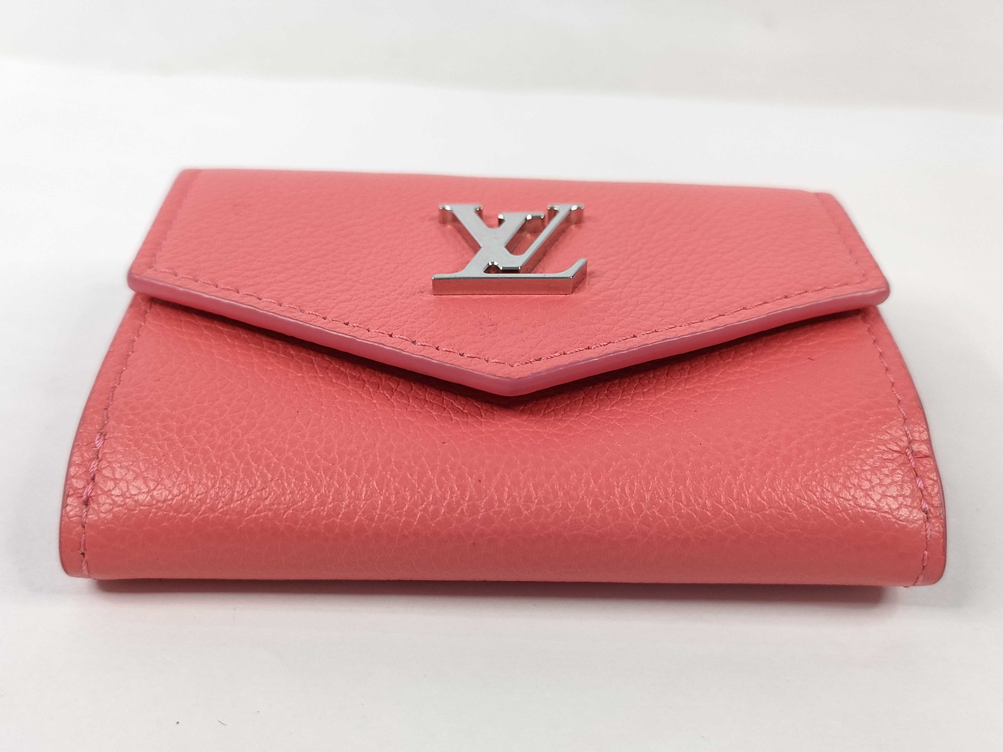 Pink Calf Leather Portefeuille Lockmini Wallet — view 4