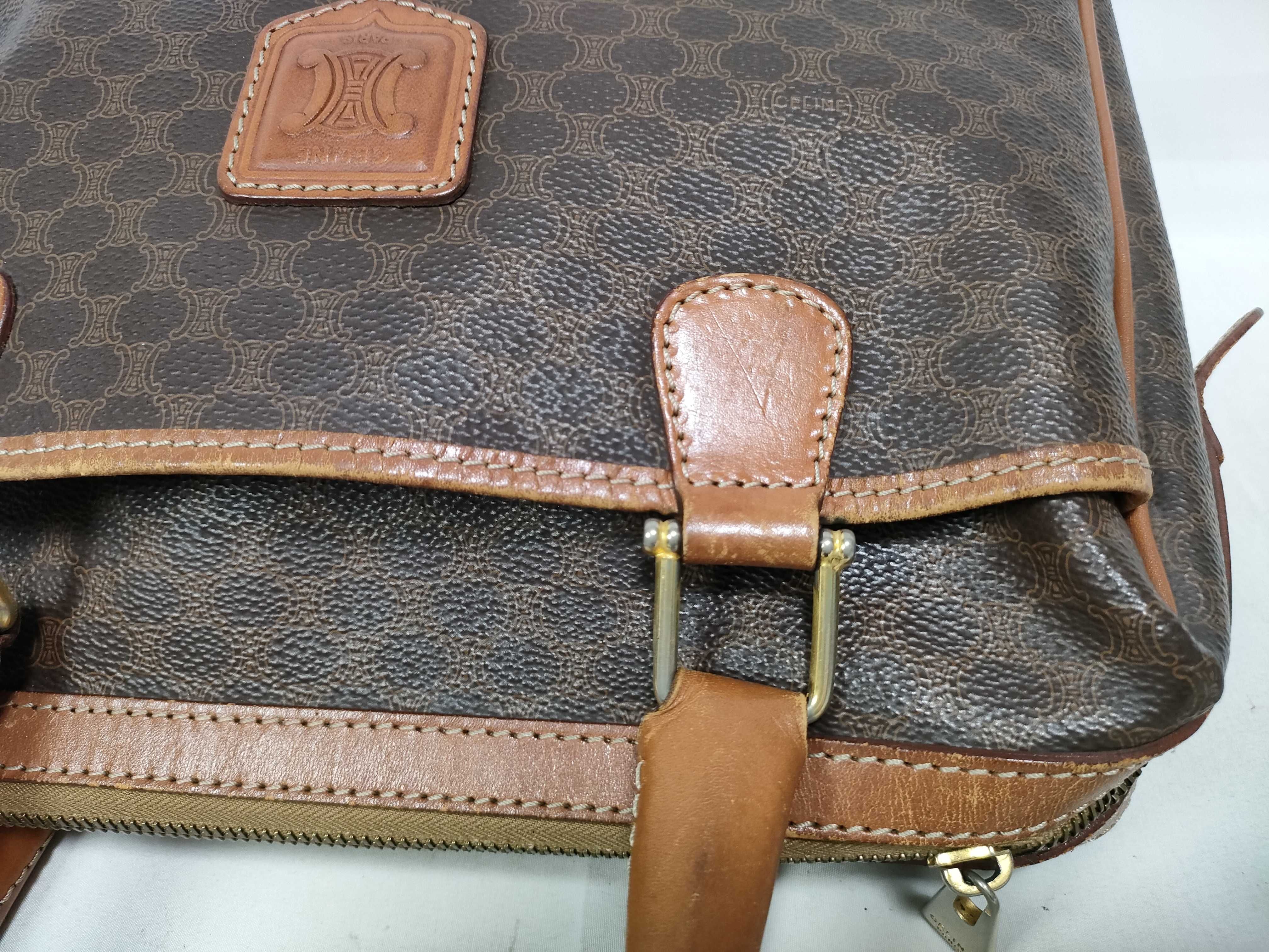 handbag — view 11