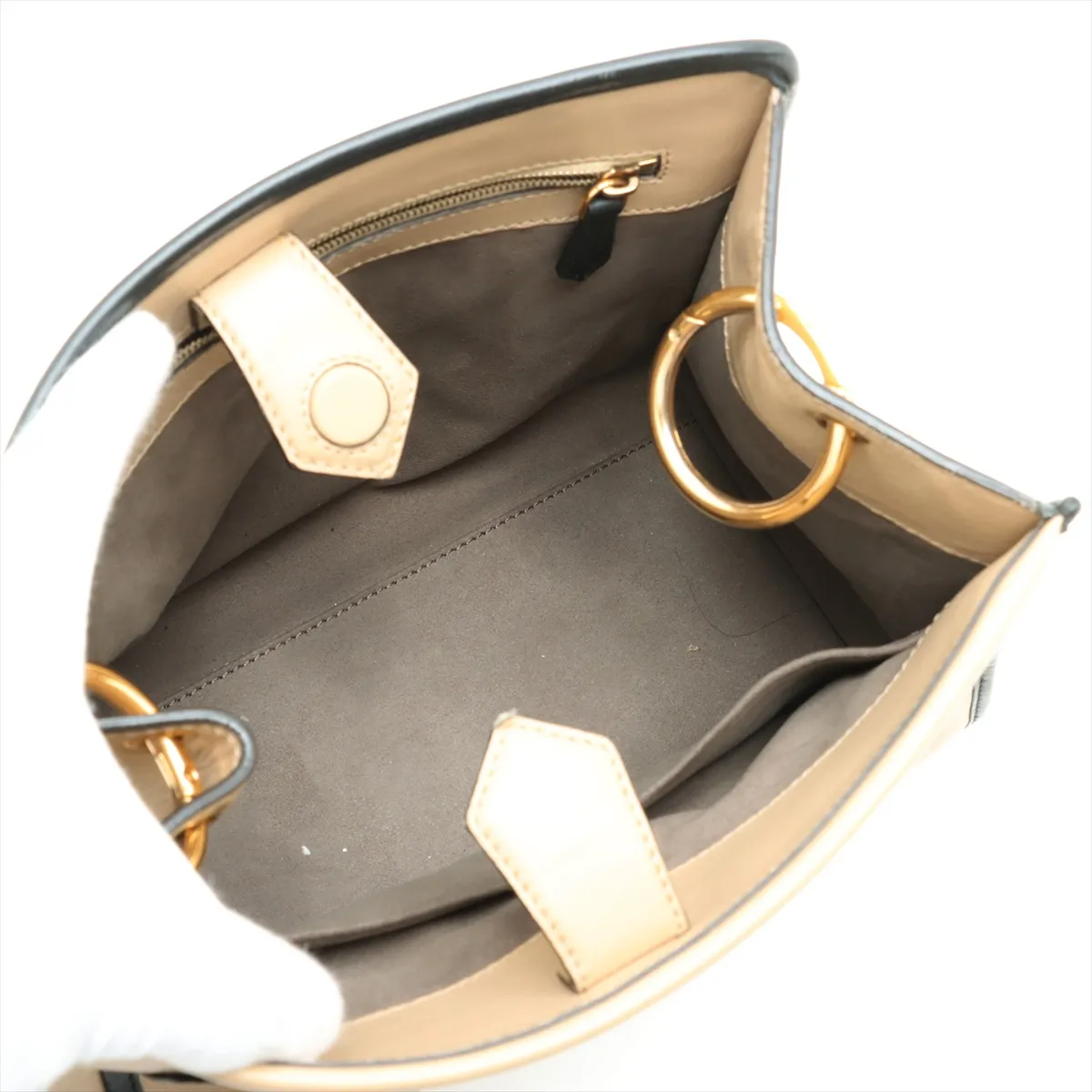 Runaway Leather Handbag Beige x Black 8BH344 — view 7