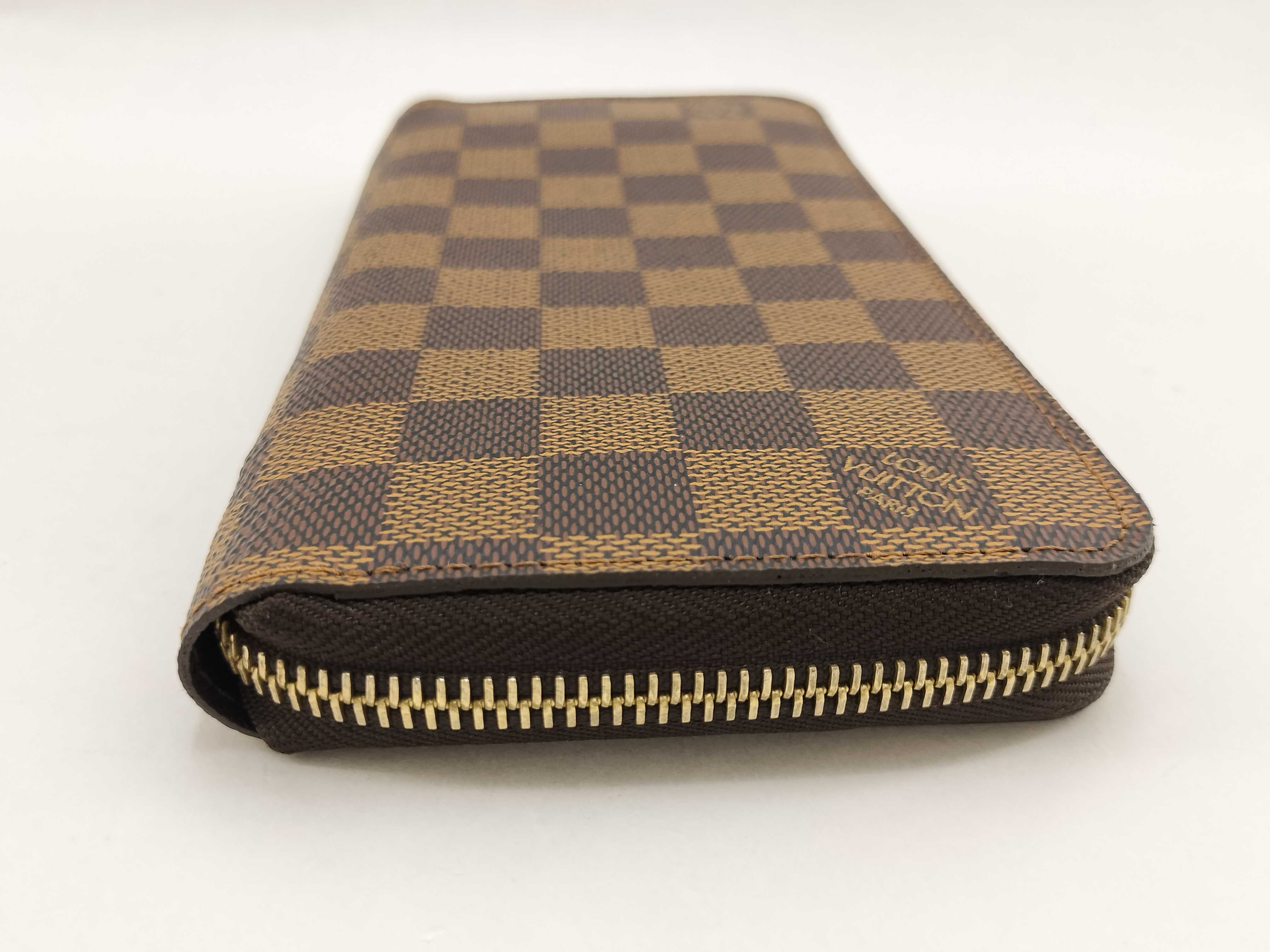Damier Zippy Wallet — view 3