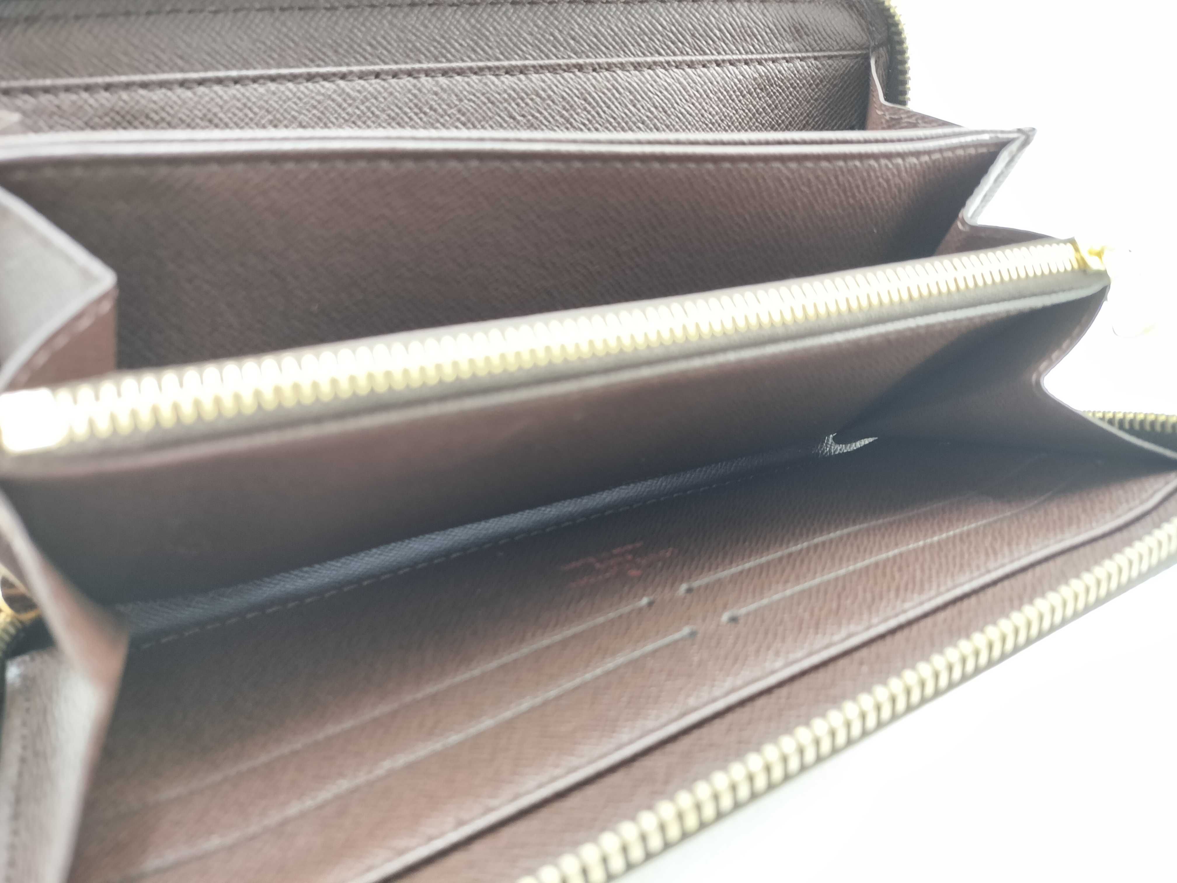 Damier Zippy Wallet — view 9