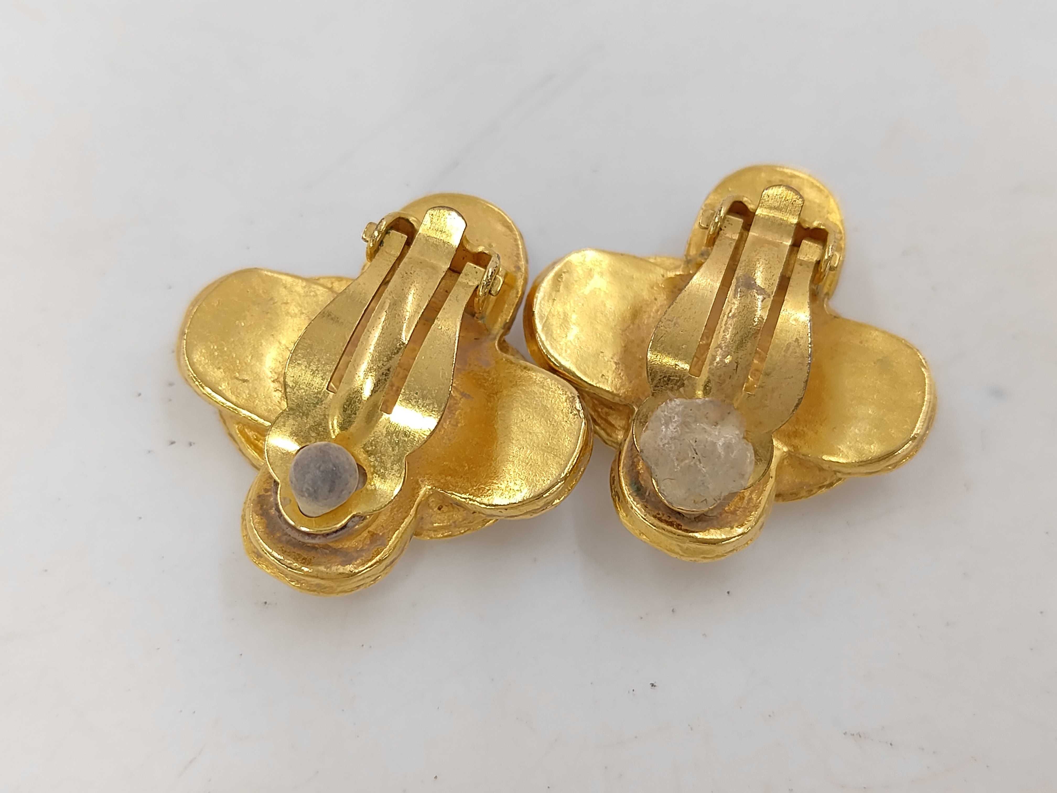 earrings — view 2