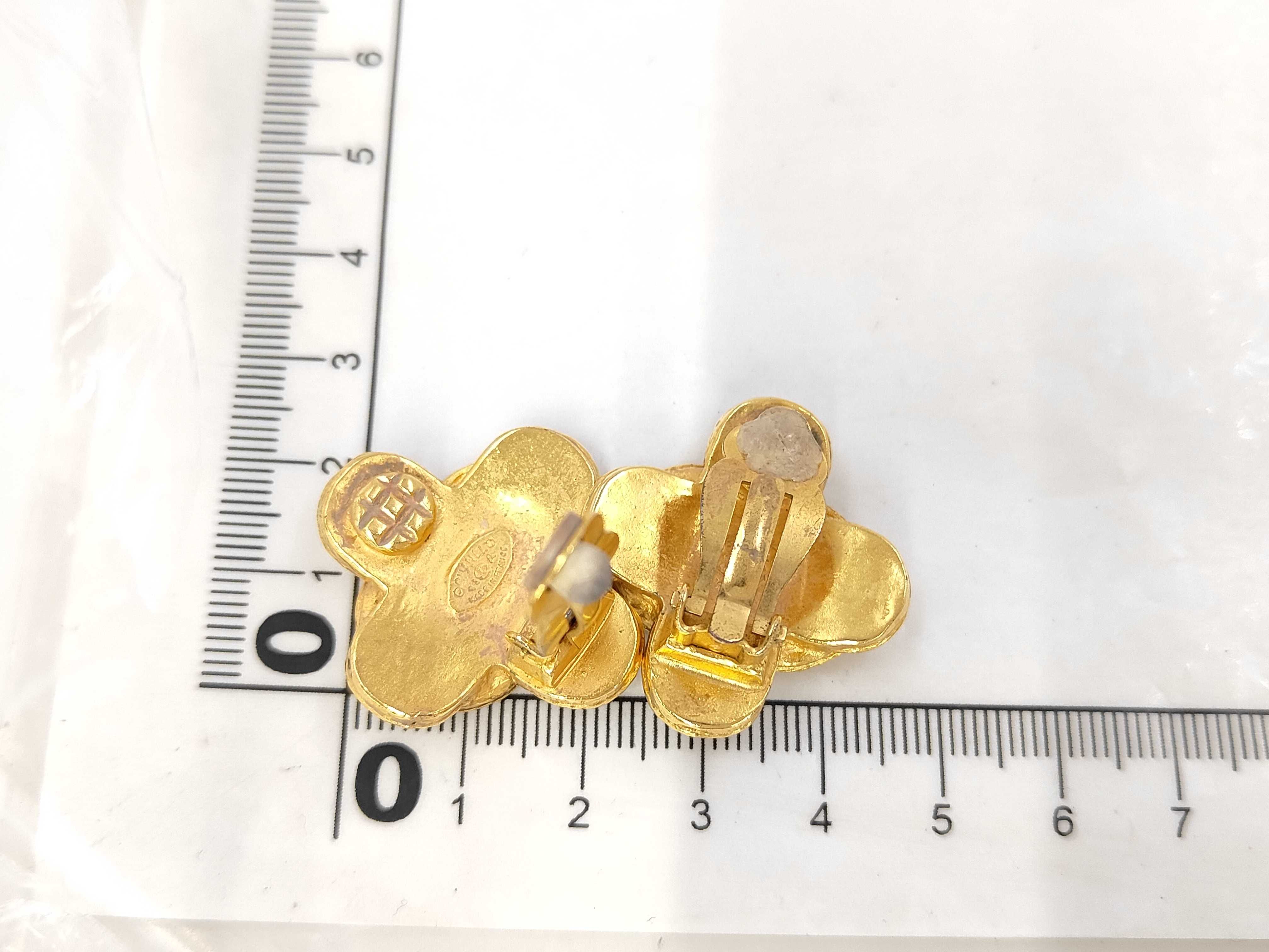 earrings — view 7