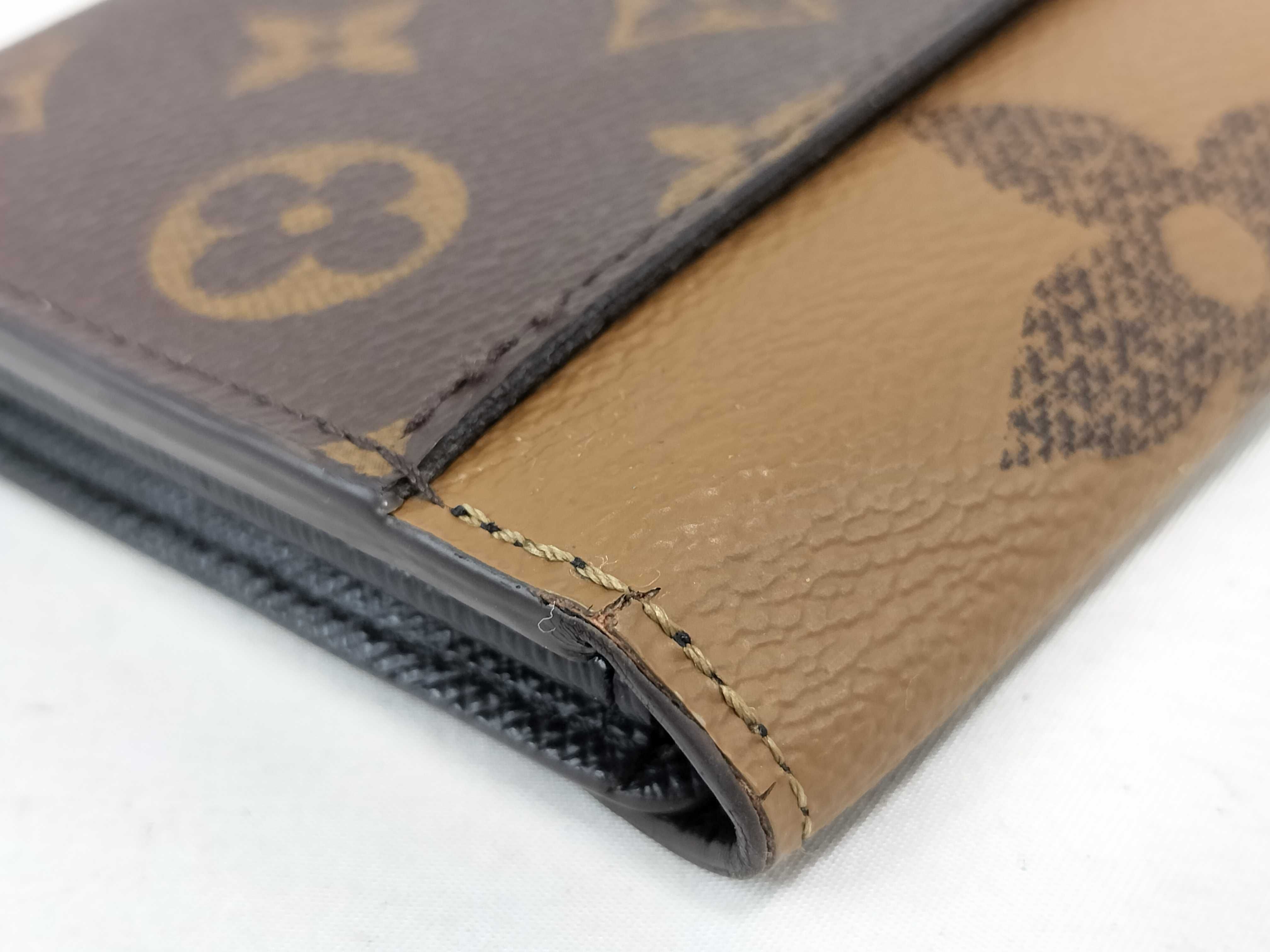 Monogram Wallet Portefeuille Sarah Monogram Wallet — view 15