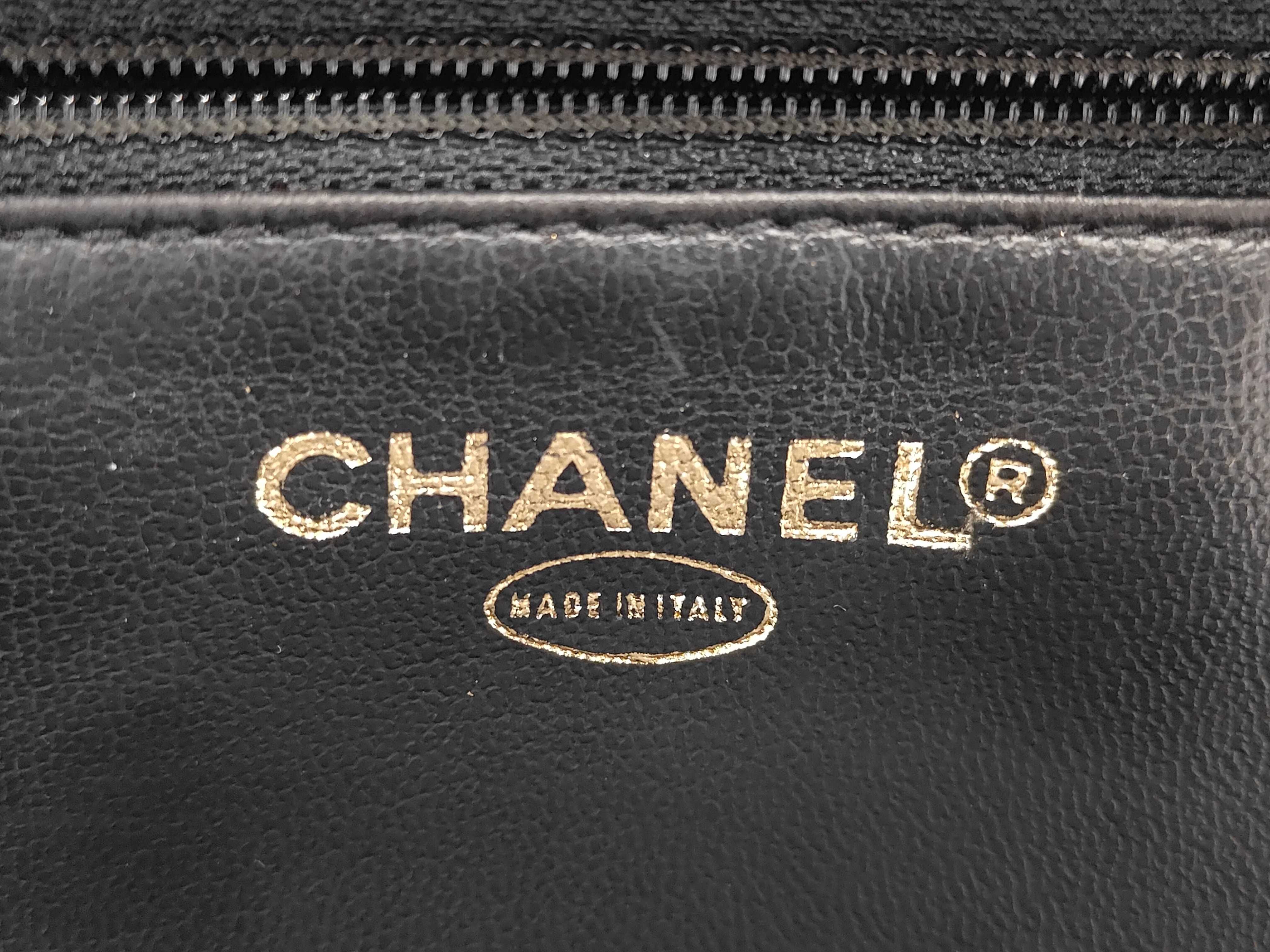 2-Way Enamel Black Vanity Bag — view 10