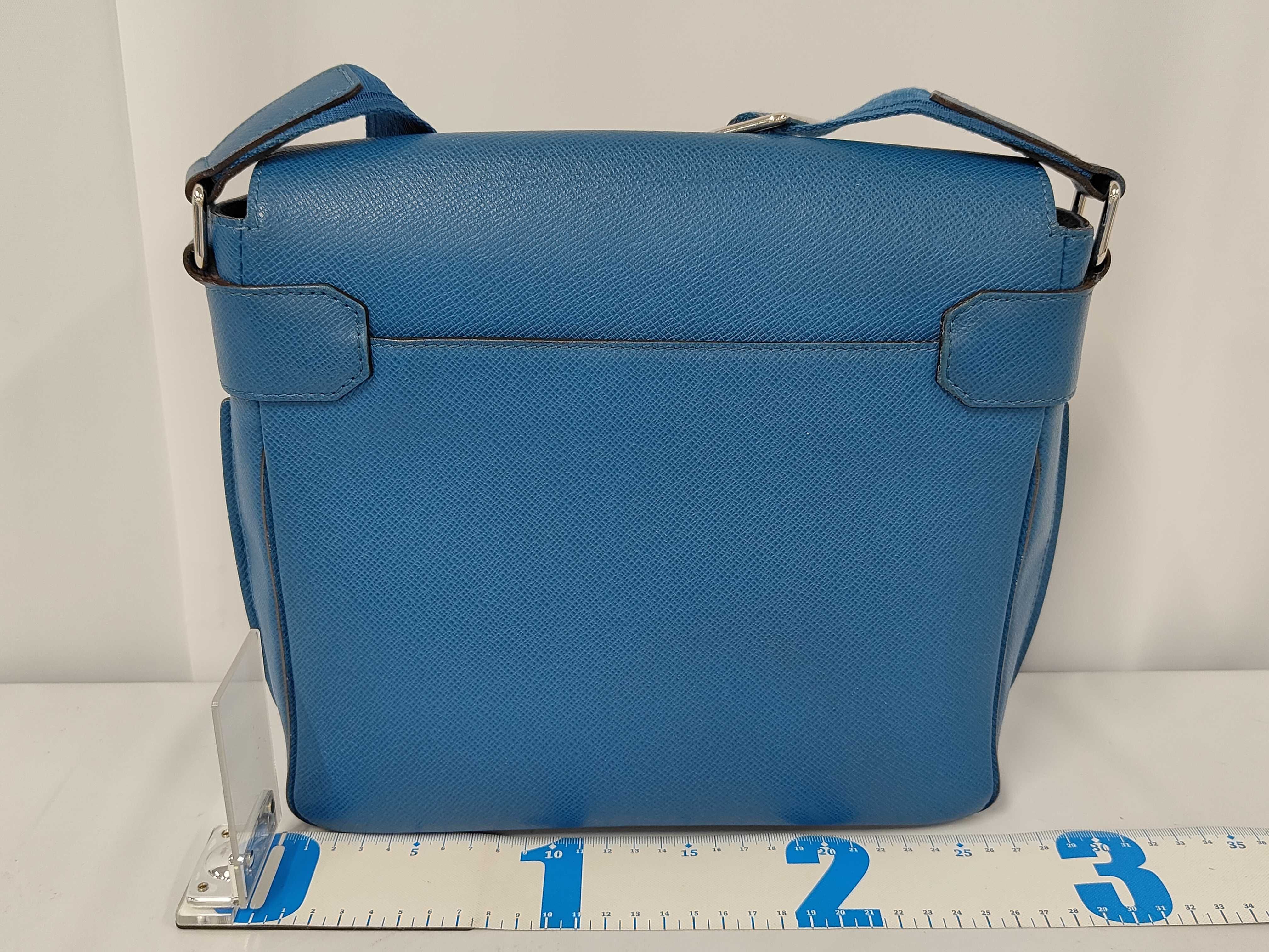 Taiga Roman PM M32823 Shoulder Bag — view 2