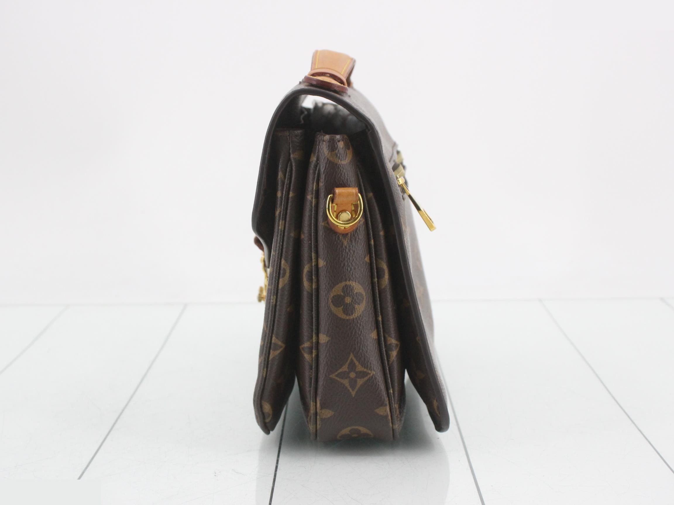 Monogram Pochette Metis MM 2-Way Handbag — view 3