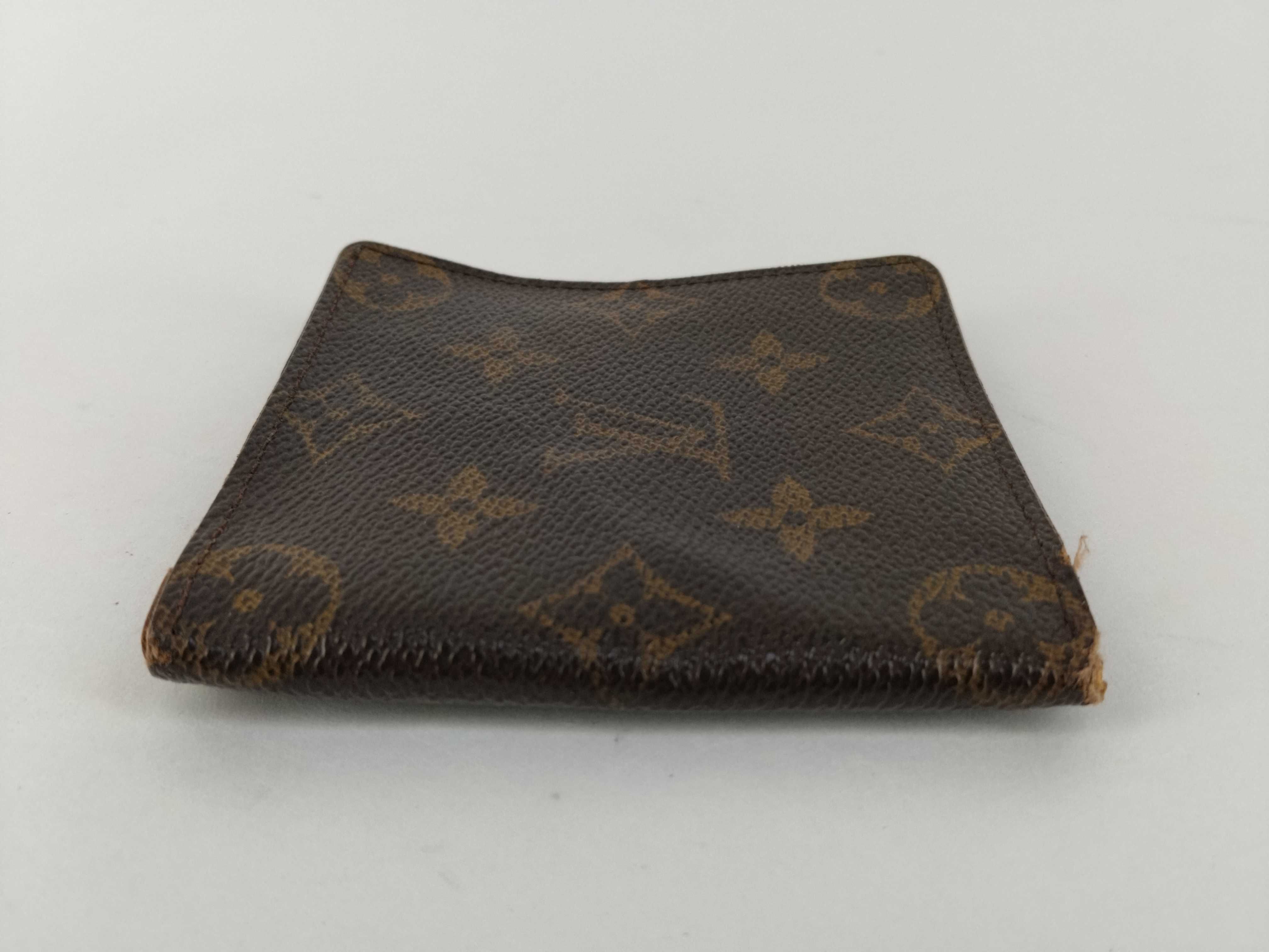 Monogram Louis Vuitton Monogram Bi-fold Wallet — view 4