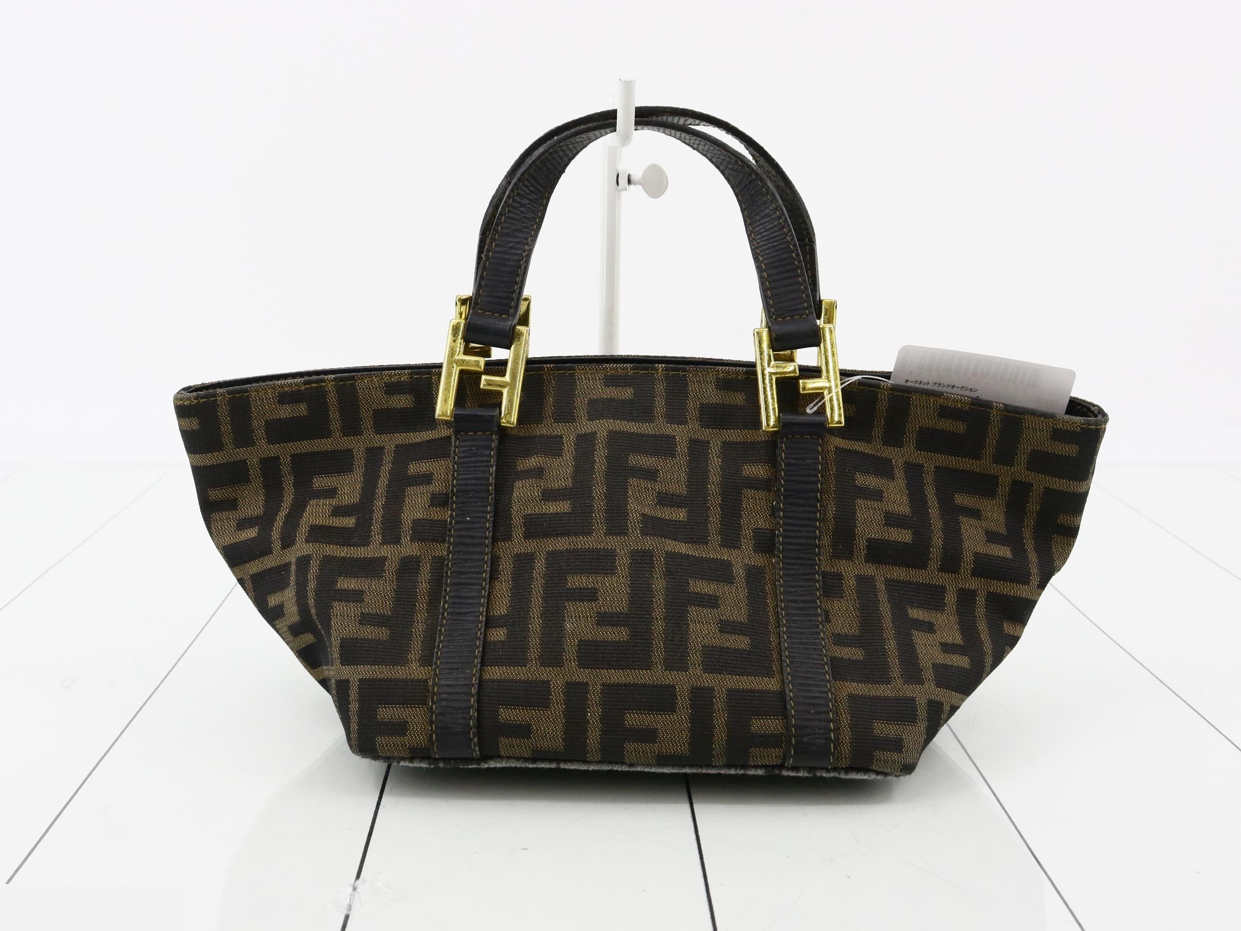 handbag — view 2