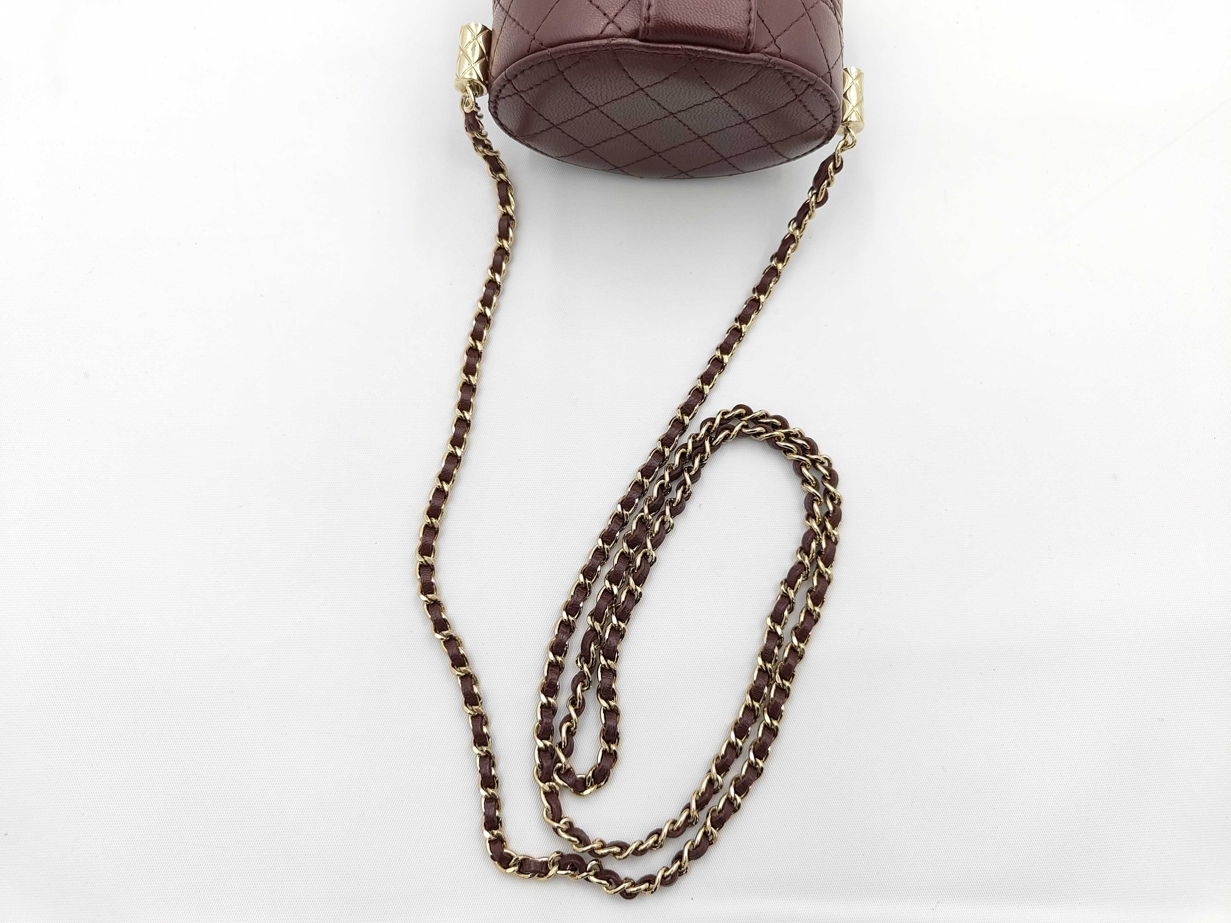Chain Shoulder Bag — view 3