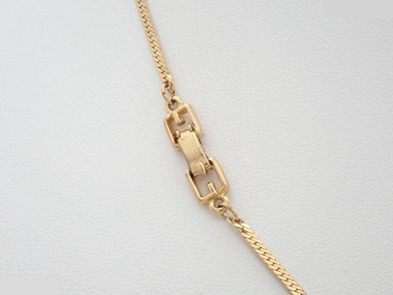 Necklace, neck circumference approximately 40 cm — view 2