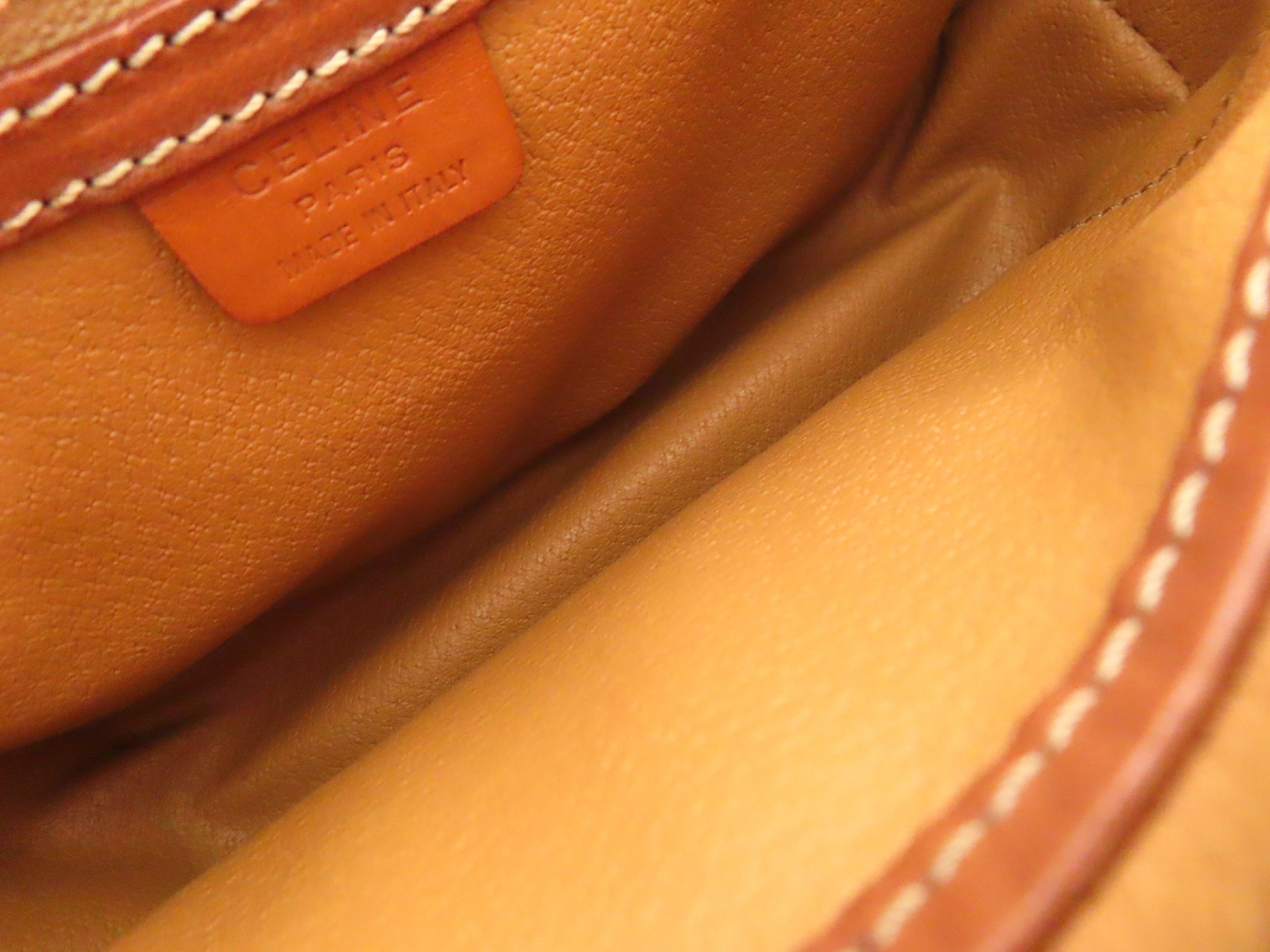shoulder bag — view 10