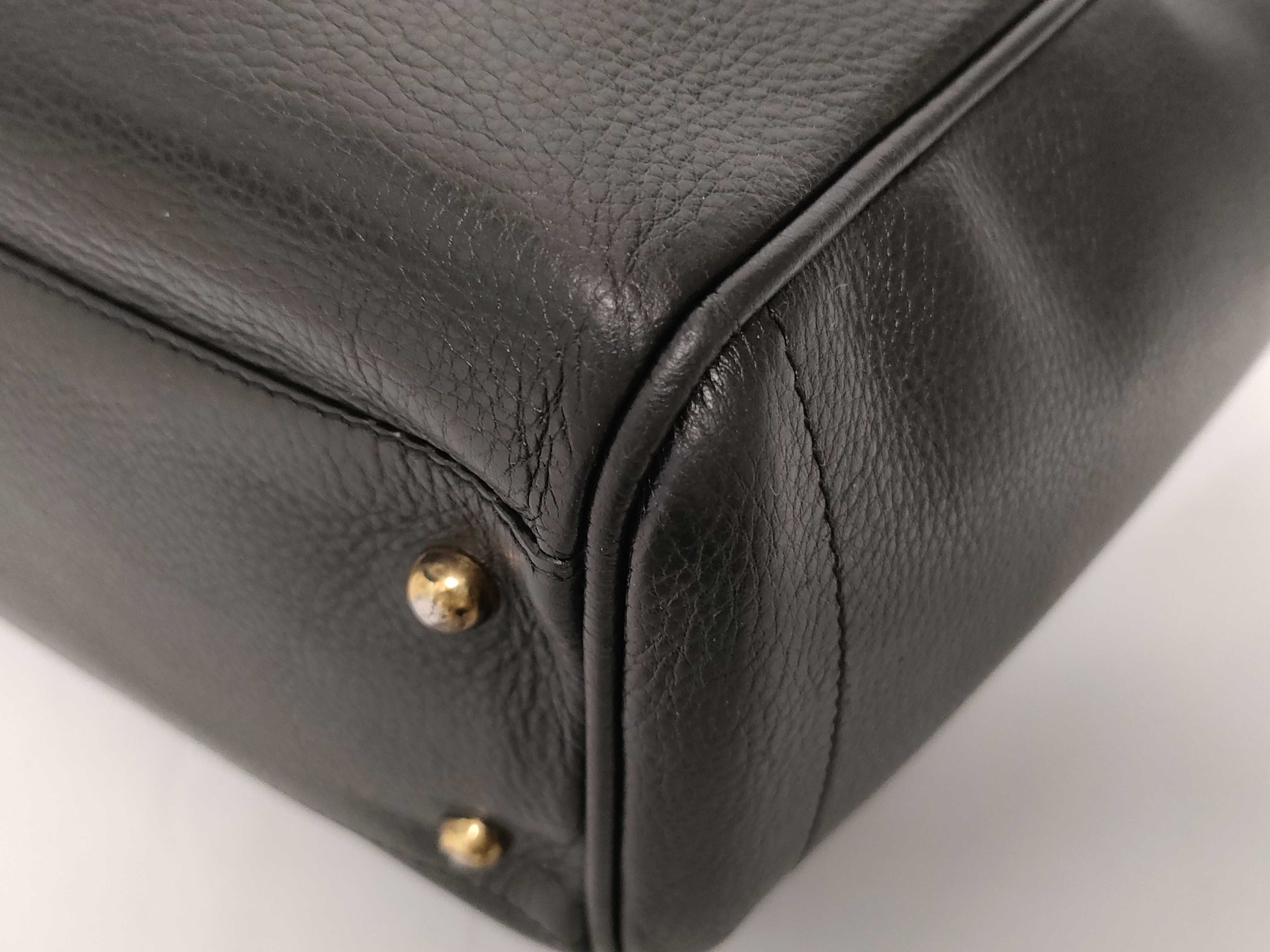 Heritage Leather Tote Bag, Black, Serial Number — view 4