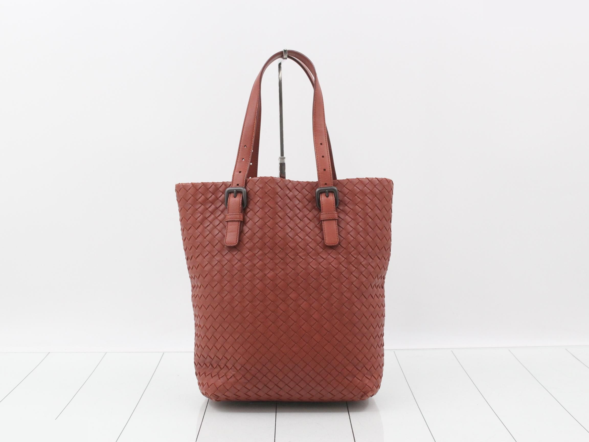 Intrecciato (bag) / Handbag — view 2
