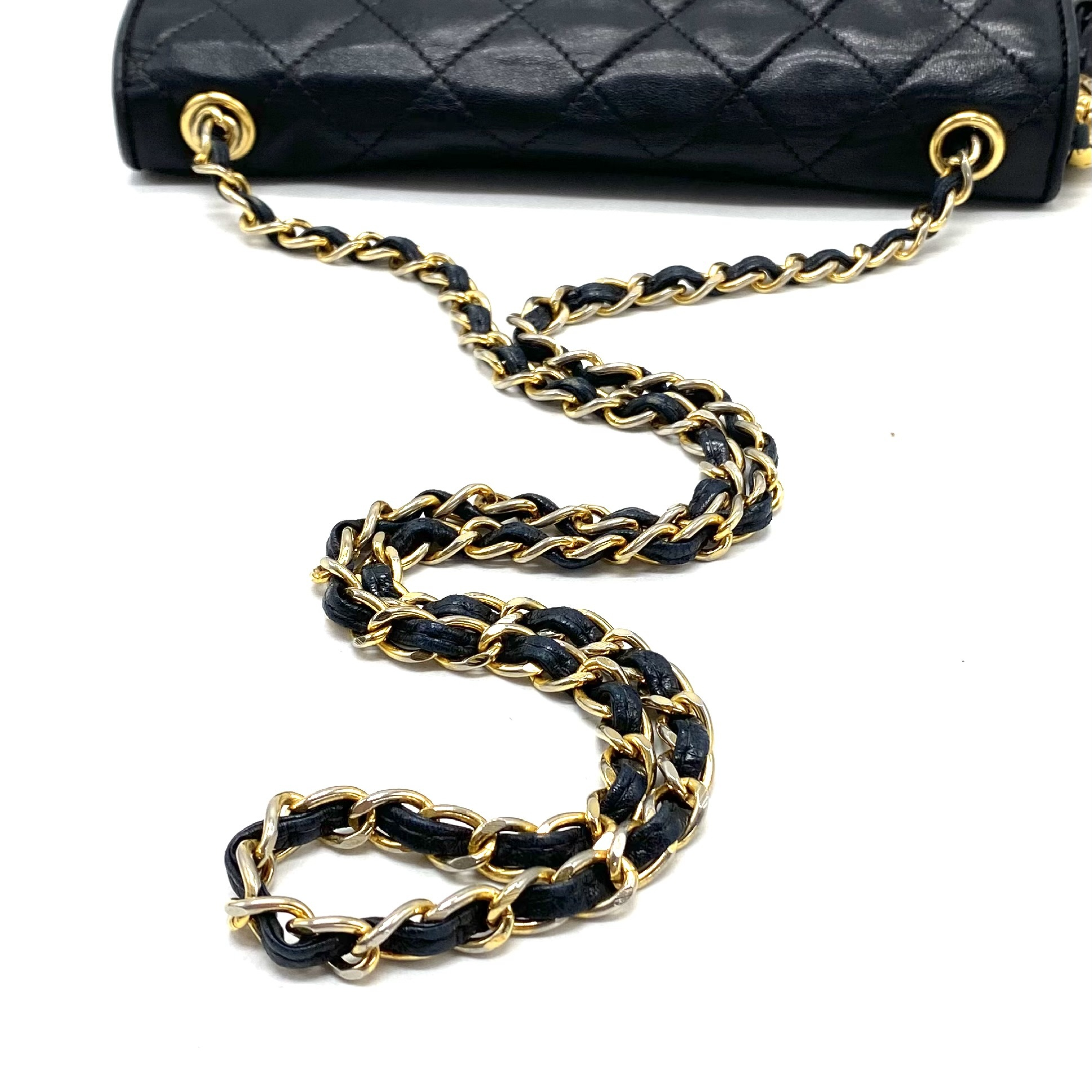 Matelassé Coco Mark Fringe Lambskin Chain Shoulder Bag — view 6