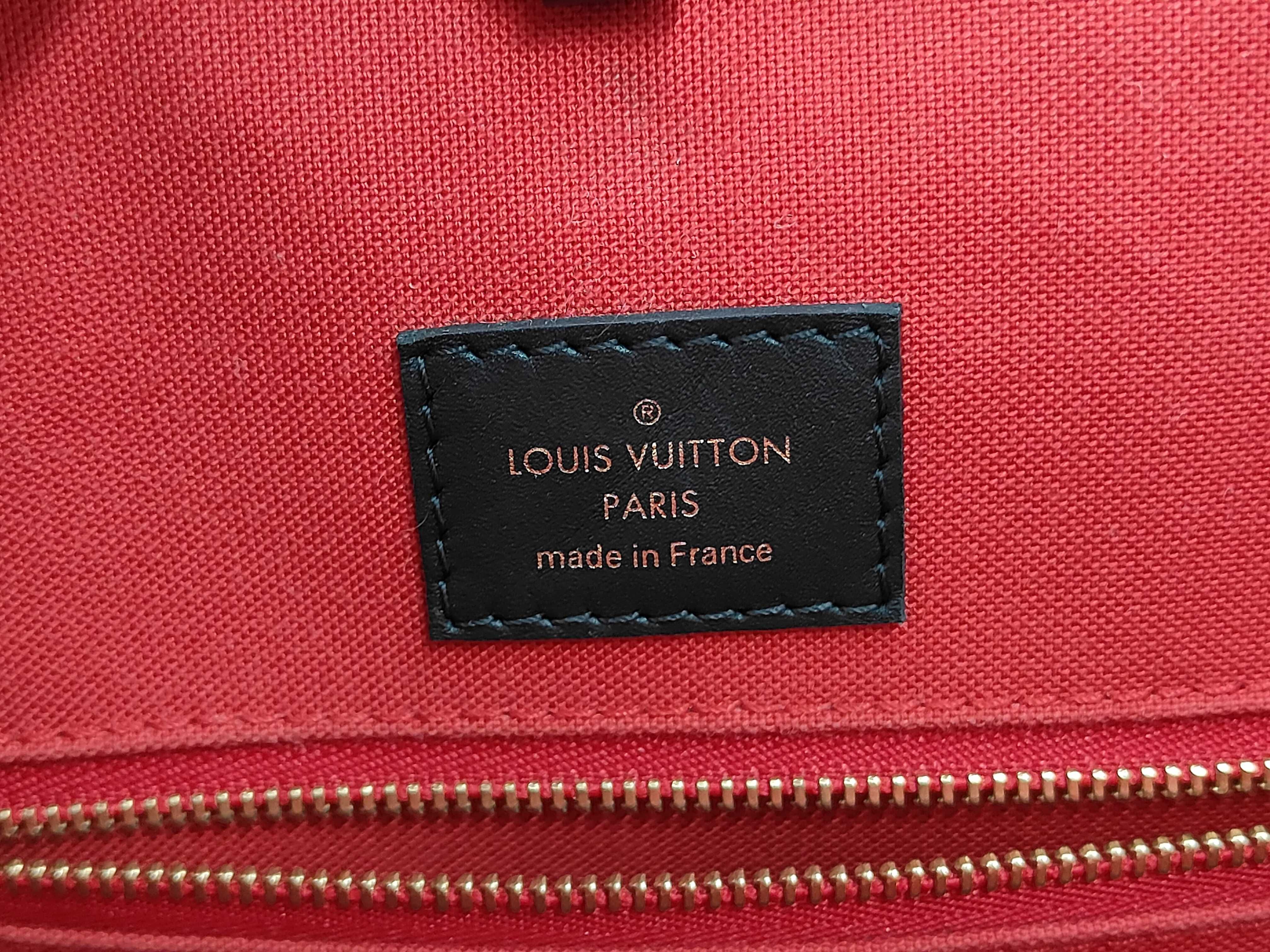 Giant OnTheGo GM Tote Bag with IC Tag and Gold Hardware (FL5220) — view 9