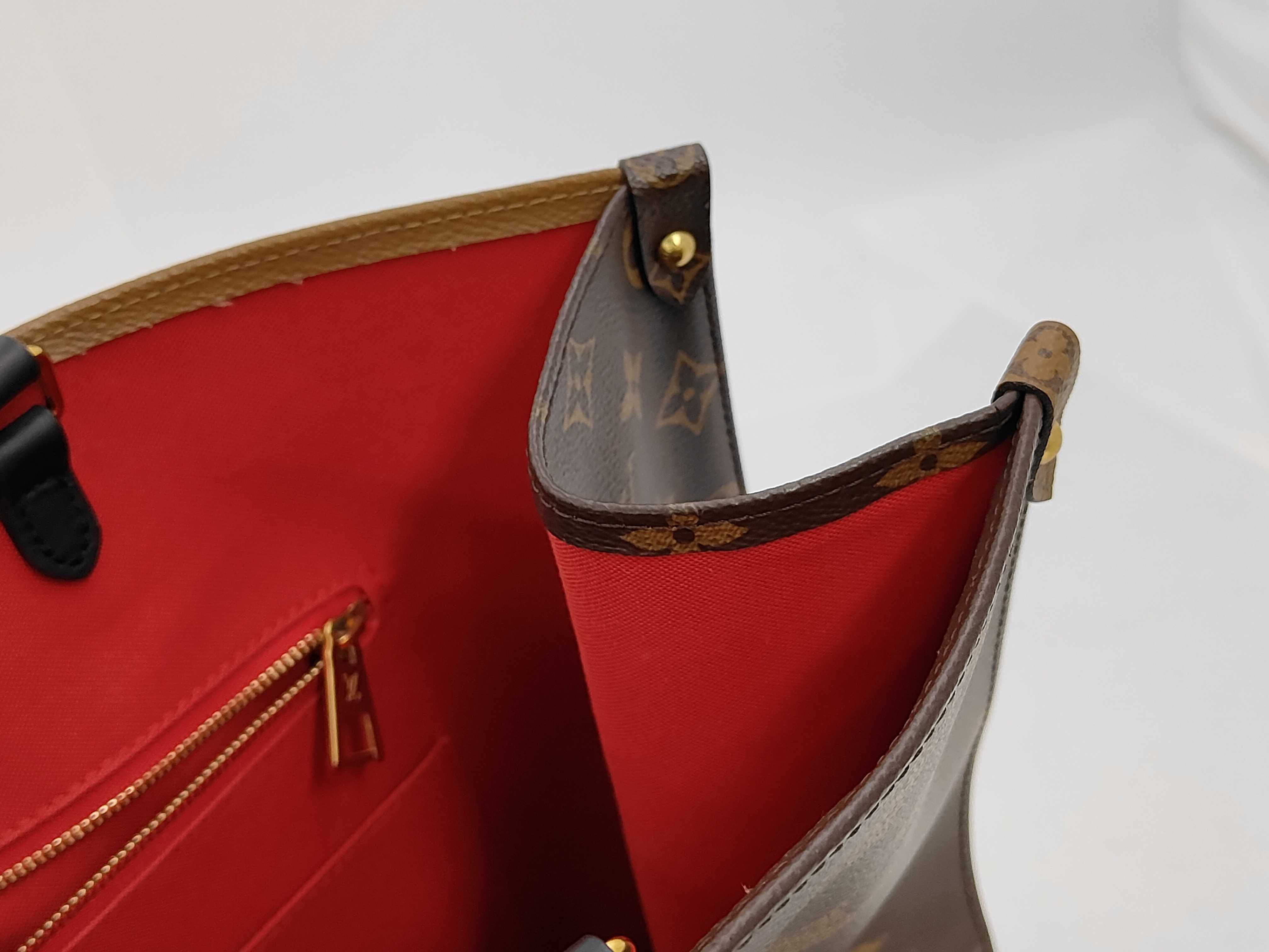 Giant OnTheGo GM Tote Bag with IC Tag and Gold Hardware (FL5220) — view 10