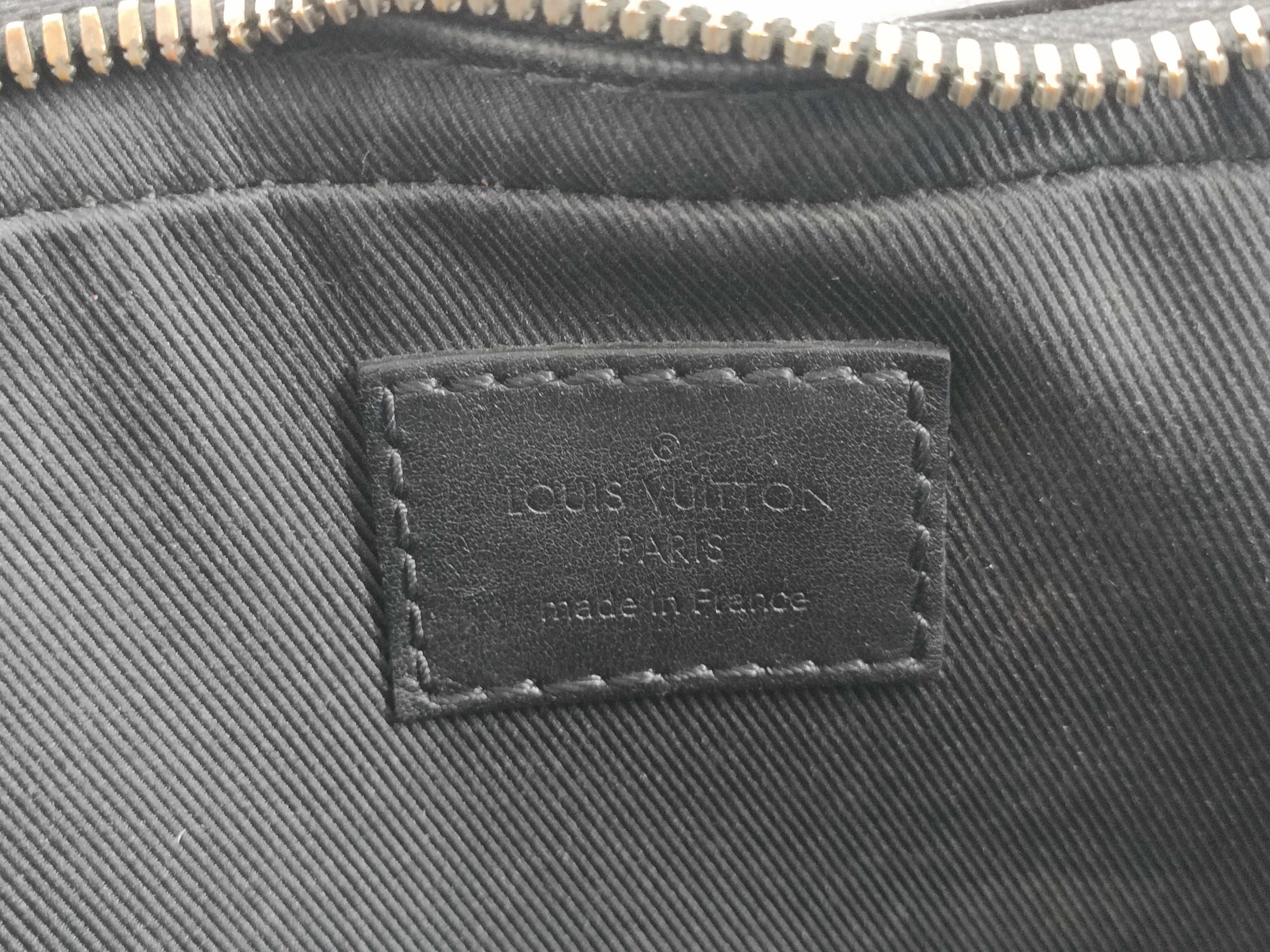 Trio Messenger RFID Shoulder Bag — view 7