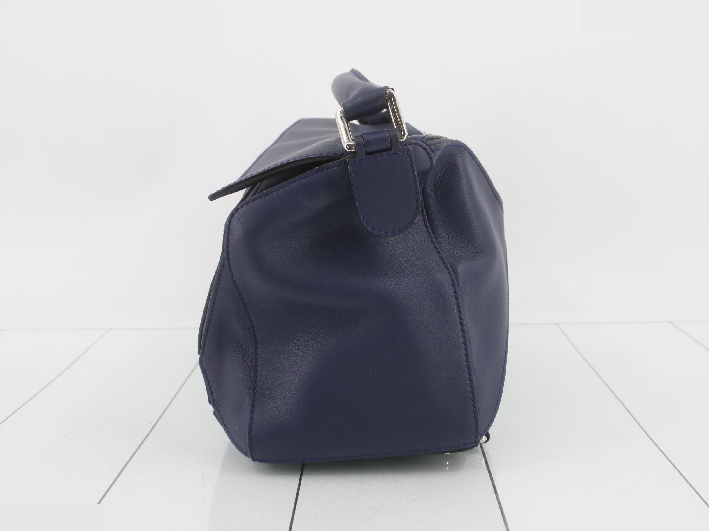 Puzzle Bag Medium 2-Way Handbag — view 3