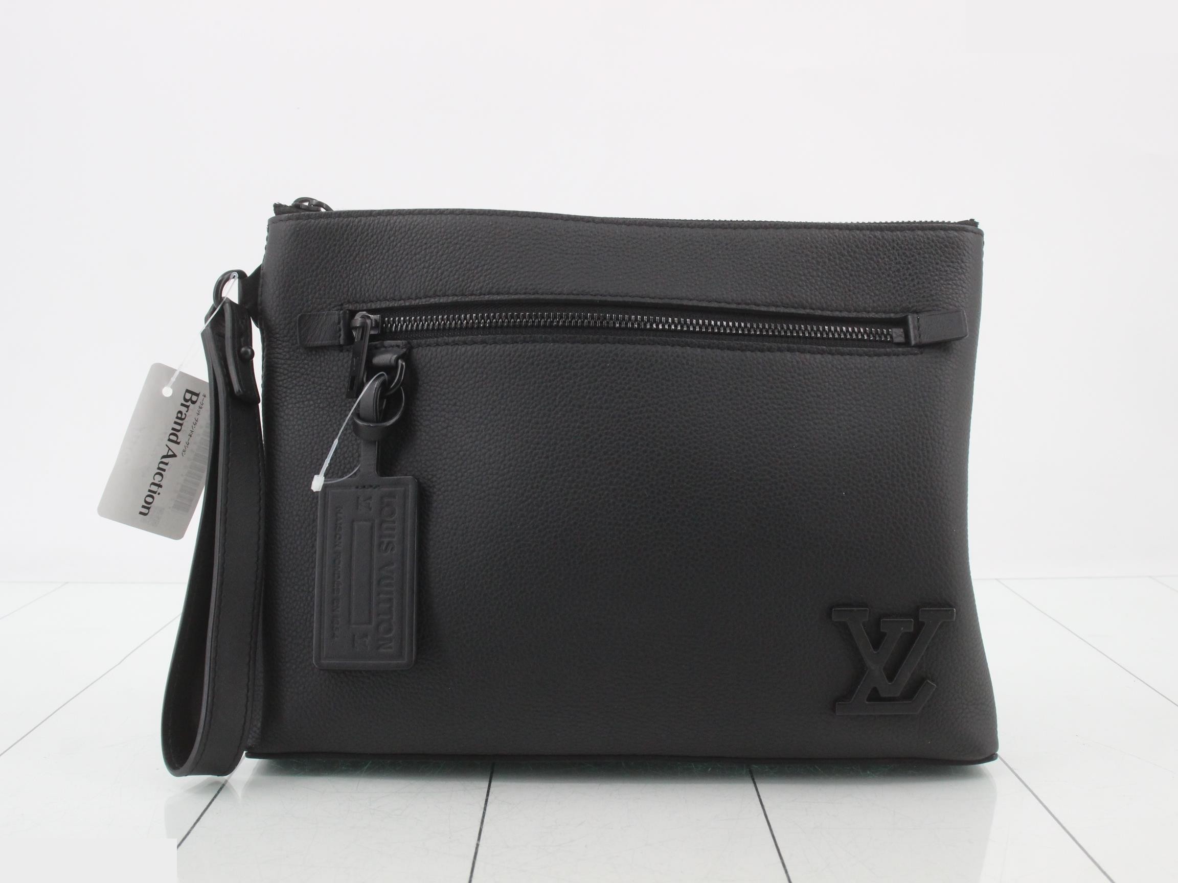 LV Aerogram Takeoff Pouch, Black