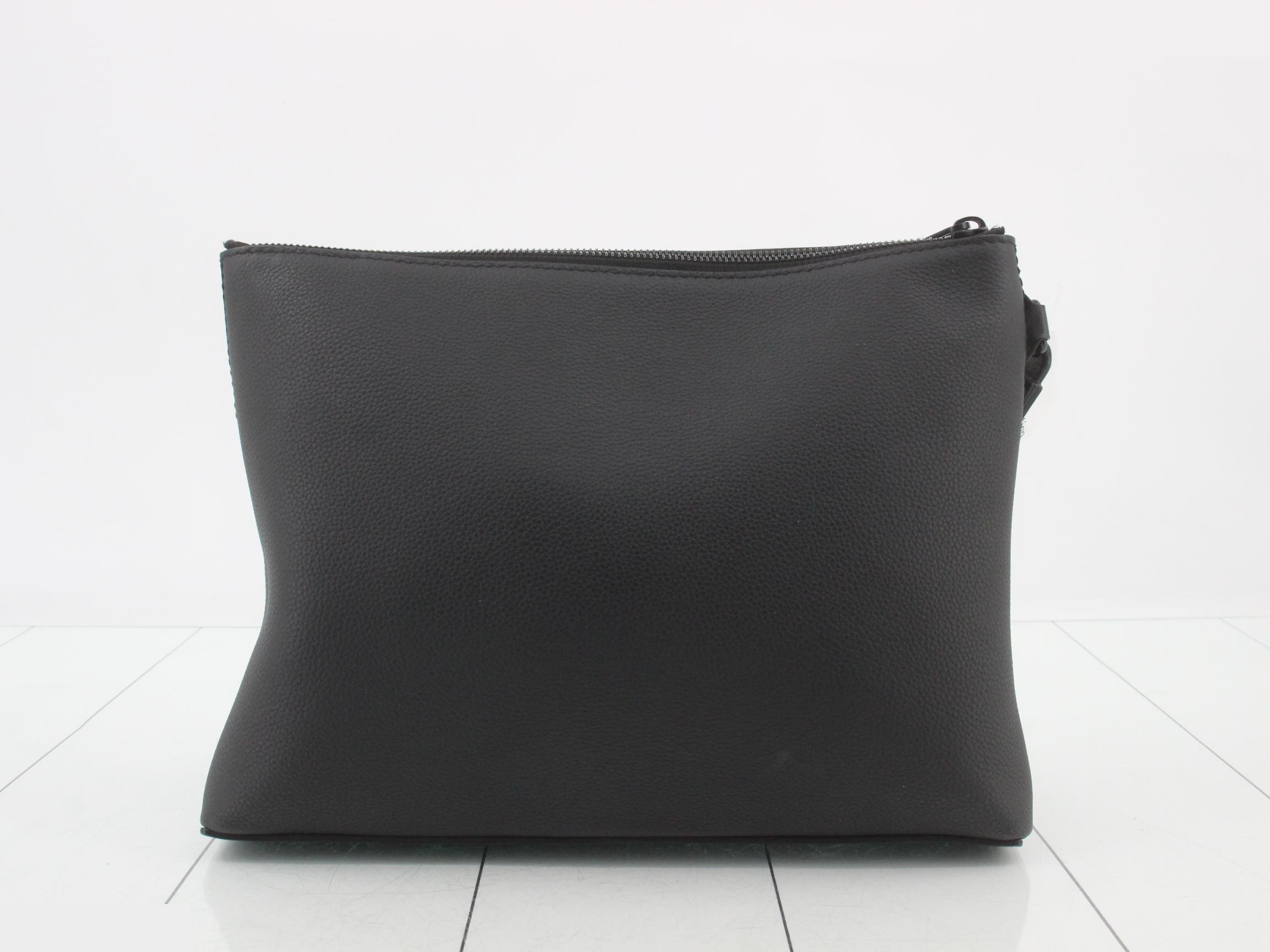 LV Aerogram Takeoff Pouch, Black — view 2