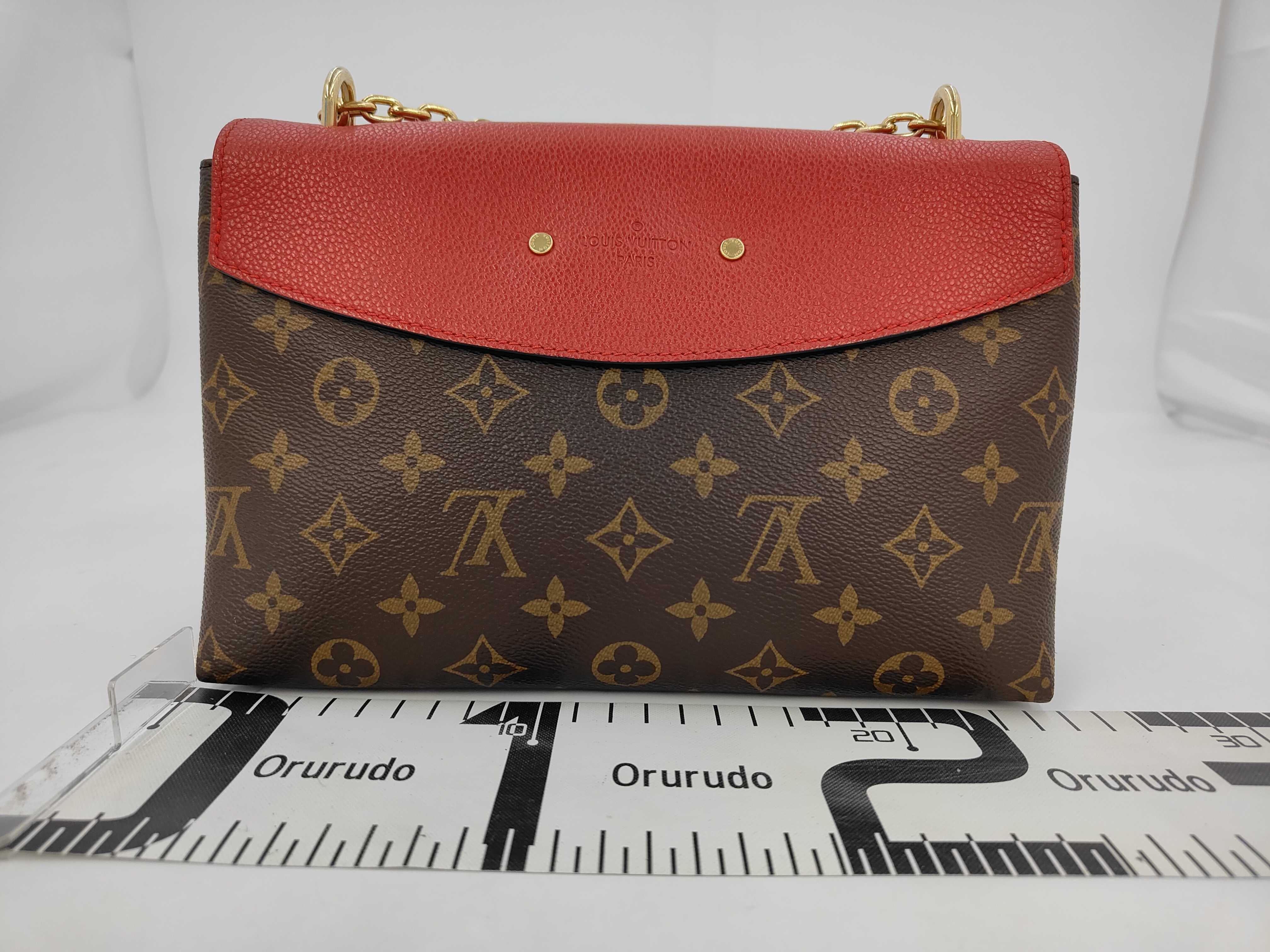 Monogram Louis Vuitton Monogram Red Leather Sampla Seed M43713 Shoulder Bag — view 2
