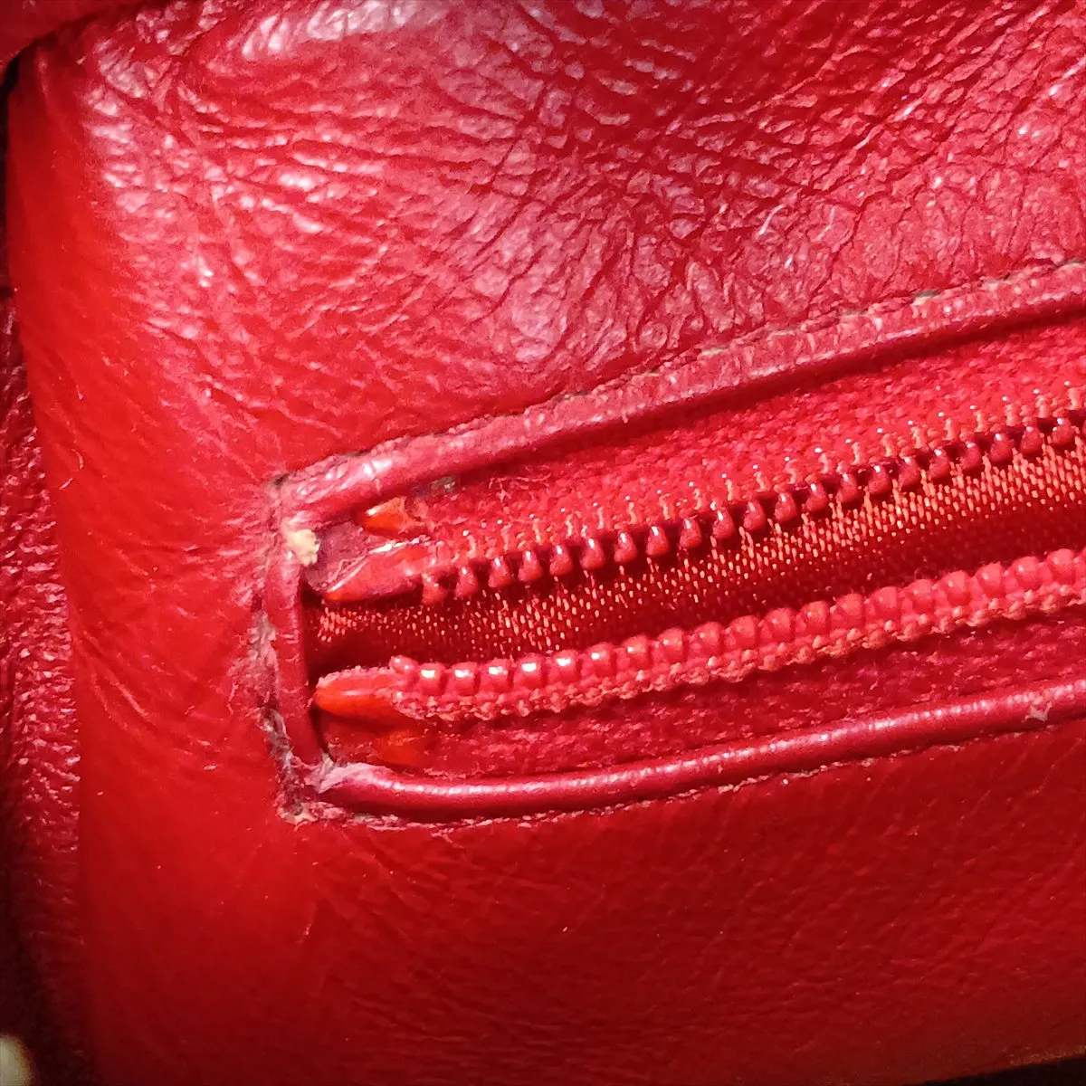 Matelassé Lambskin Chain Shoulder Bag, Red with Gold Hardware, Item No. 1717017 (Serial No. 1) — view 12