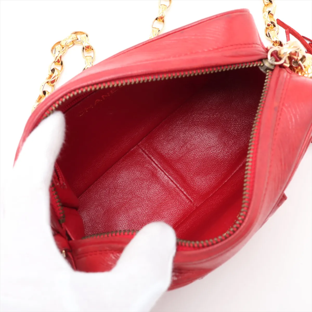 Matelassé Lambskin Chain Shoulder Bag, Red with Gold Hardware, Item No. 1717017 (Serial No. 1) — view 6