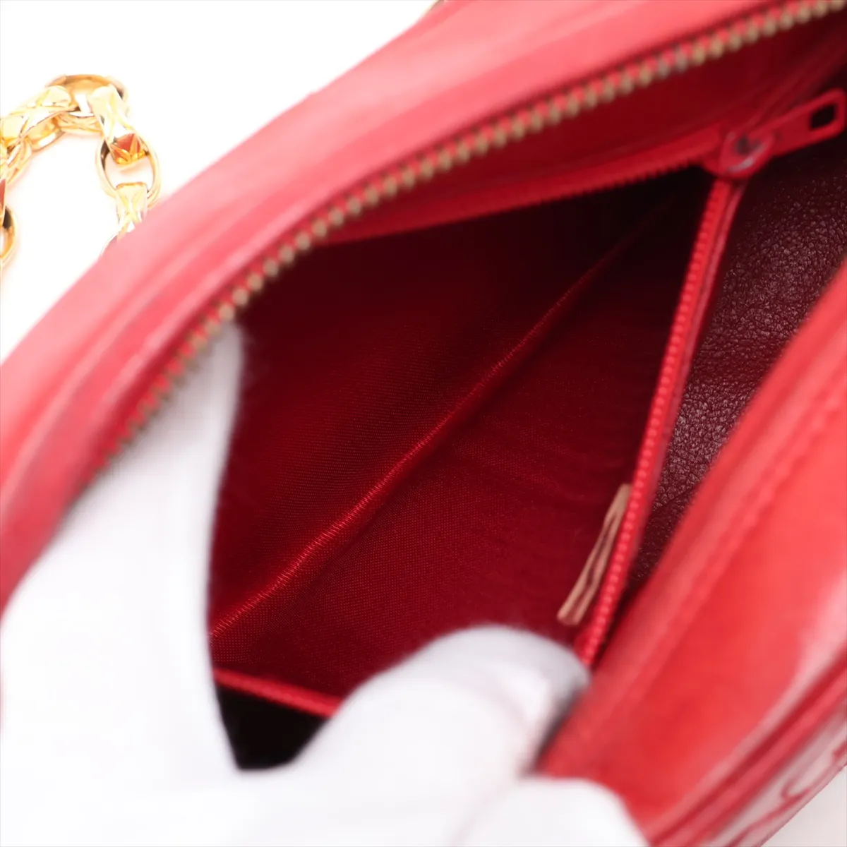 Matelassé Lambskin Chain Shoulder Bag, Red with Gold Hardware, Item No. 1717017 (Serial No. 1) — view 7