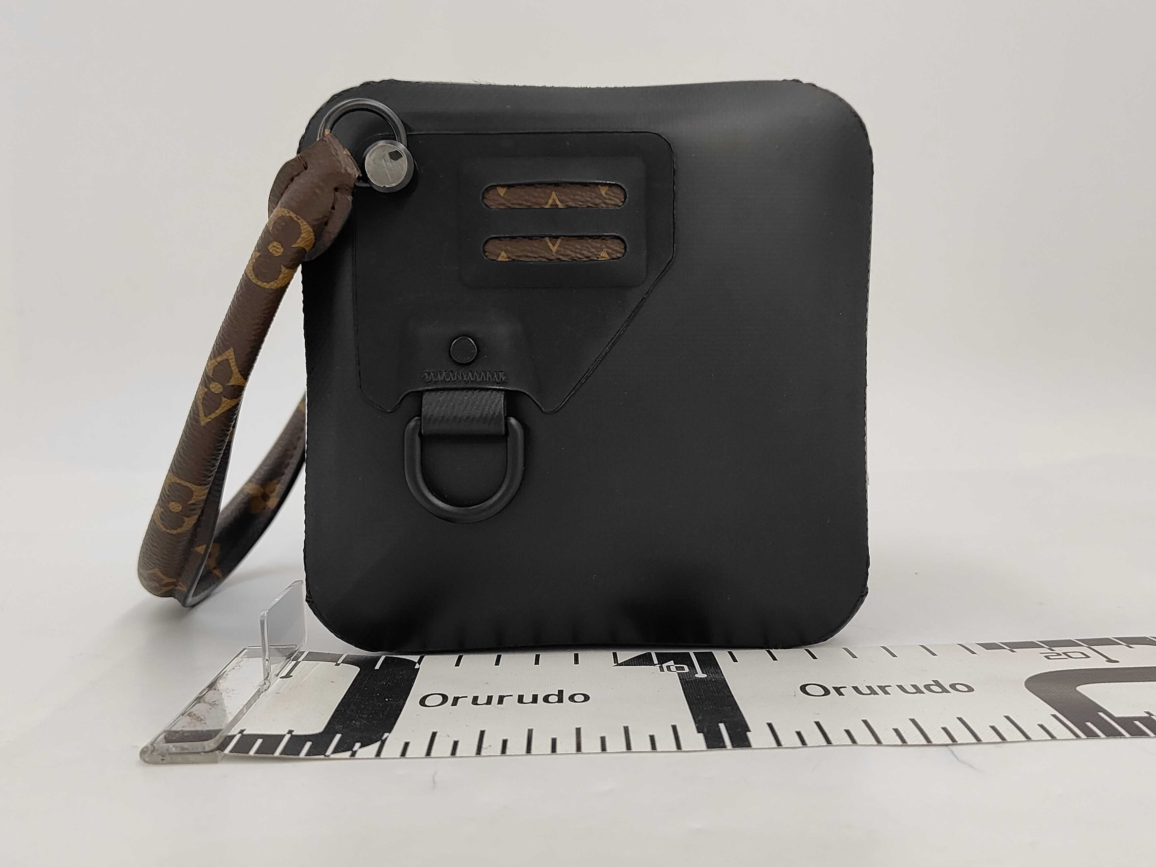 Square Dice Bag Black Shoulder Bag — view 2