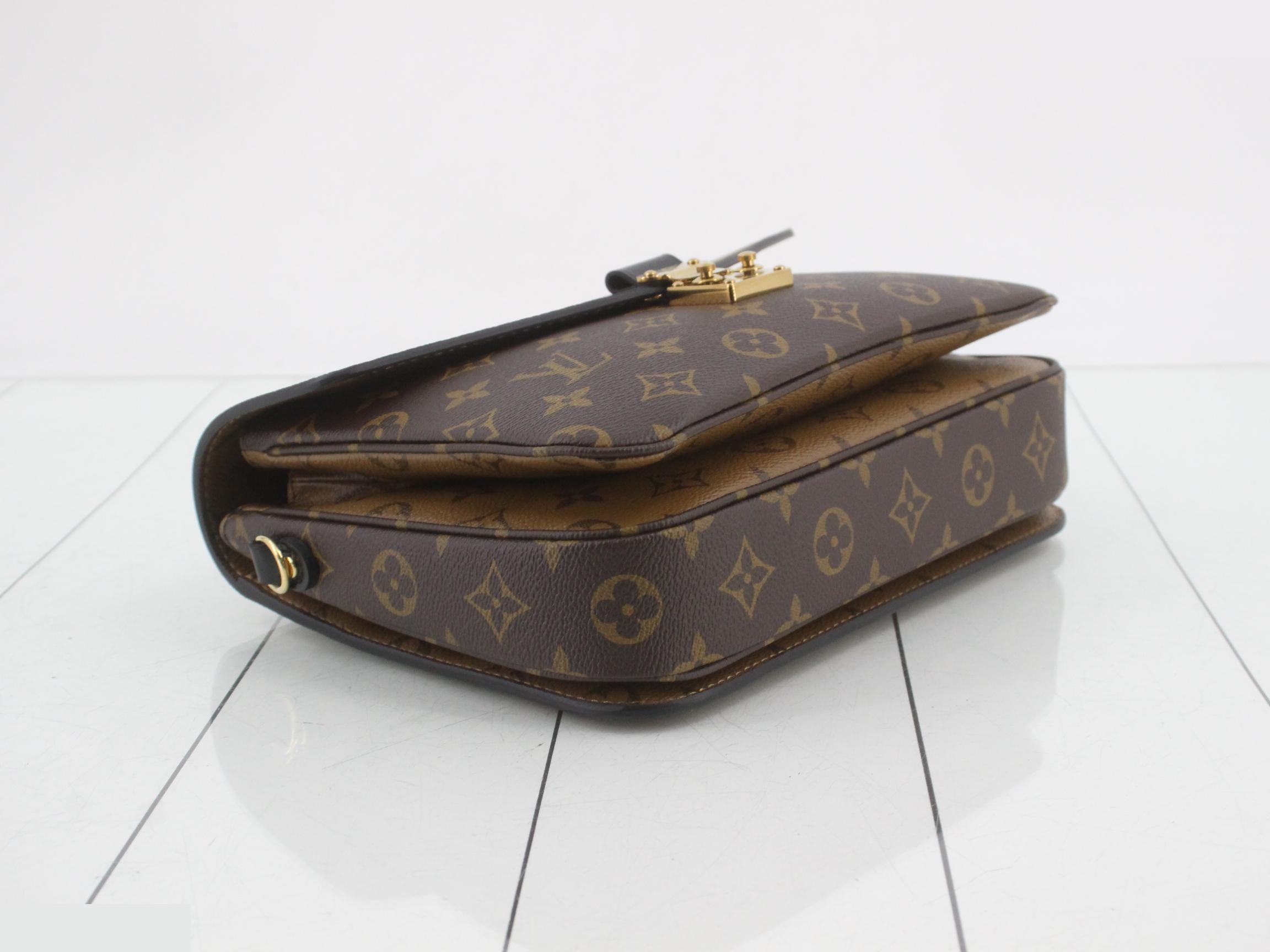 Monogram Reverse Pochette Metis MM M44876 IC Type Unused — view 5