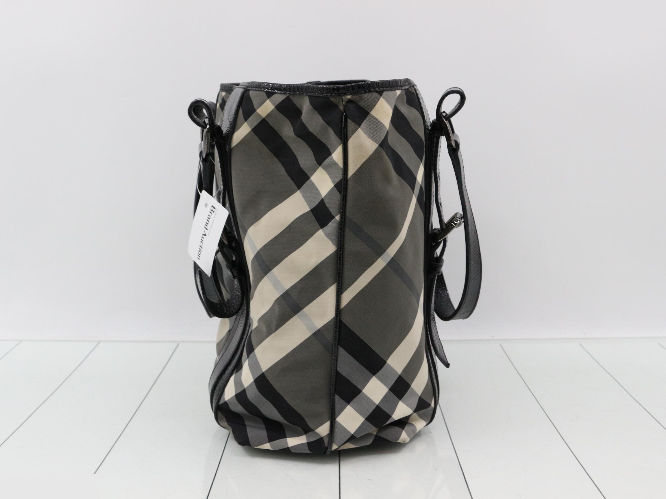 Blue Label Nova Check Tote Bag — view 4