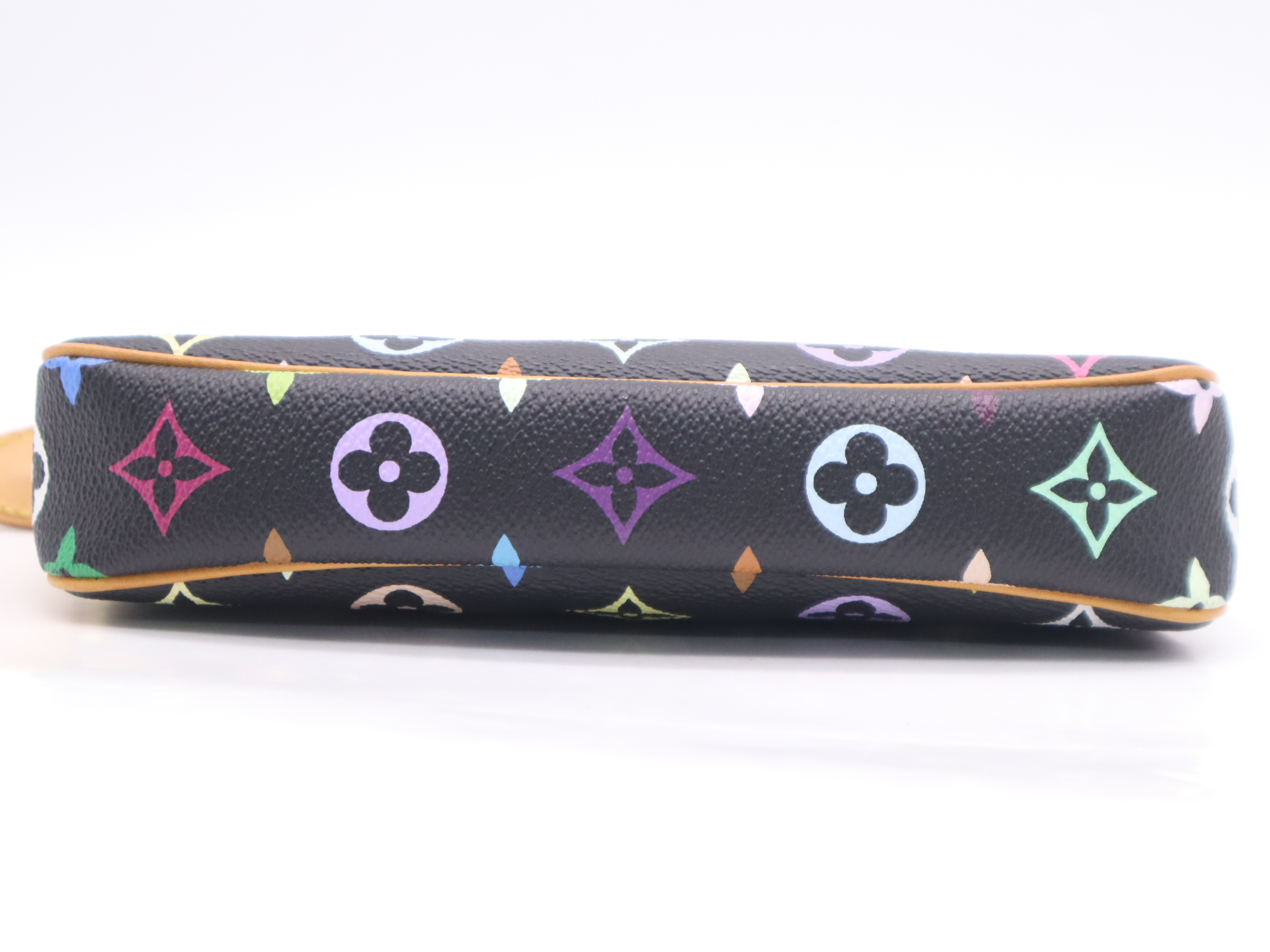 M92648 Multicolor Pochette Accessoires Noir Pouch — view 4