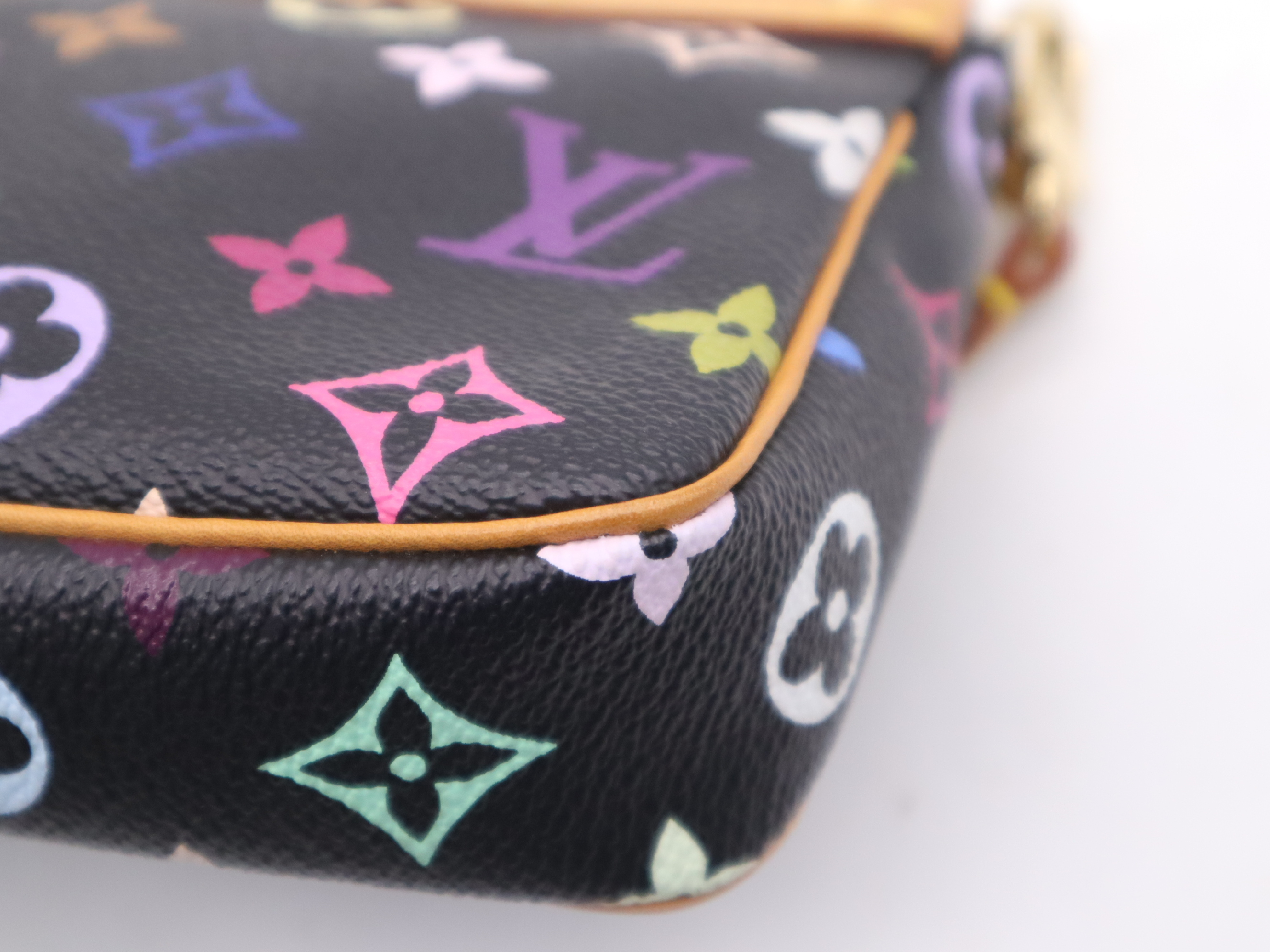 M92648 Multicolor Pochette Accessoires Noir Pouch — view 9