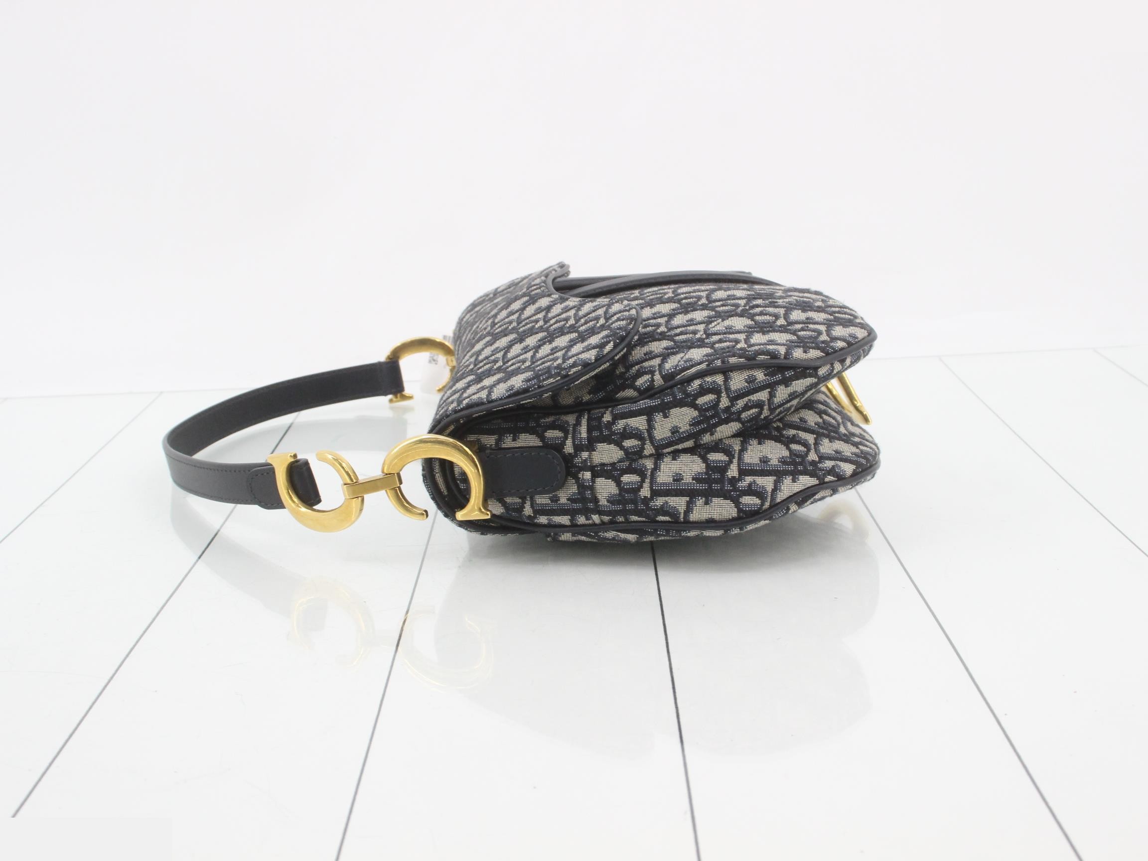 Oblique Trotter Saddlebag Shoulder Bag — view 4