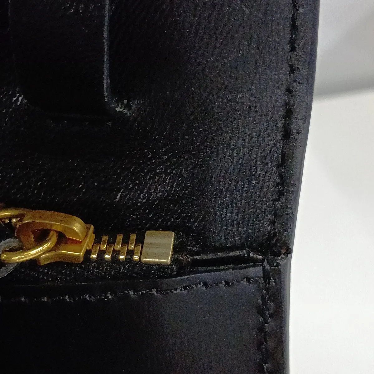 Classic Box Leather Shoulder Bag, Black — view 10
