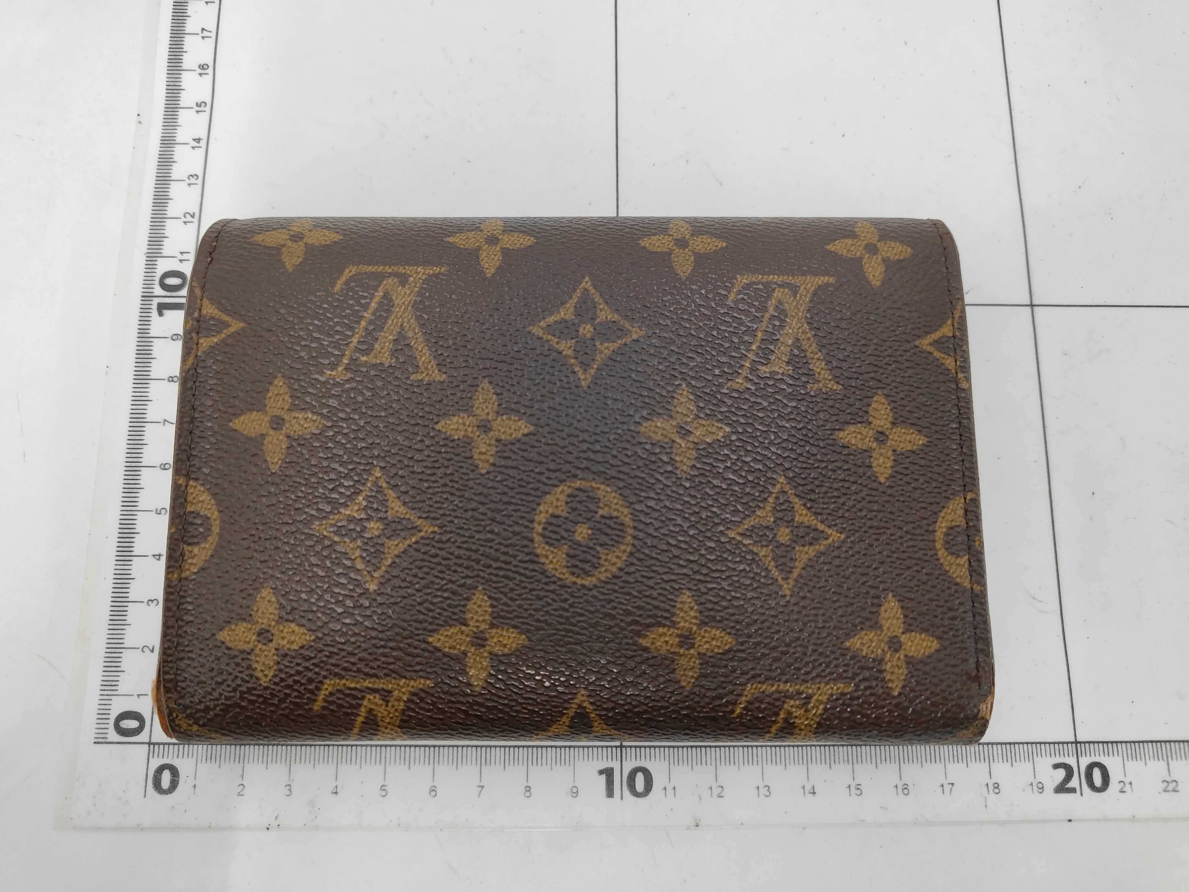 Folding Wallet / PVC Wallet — view 2