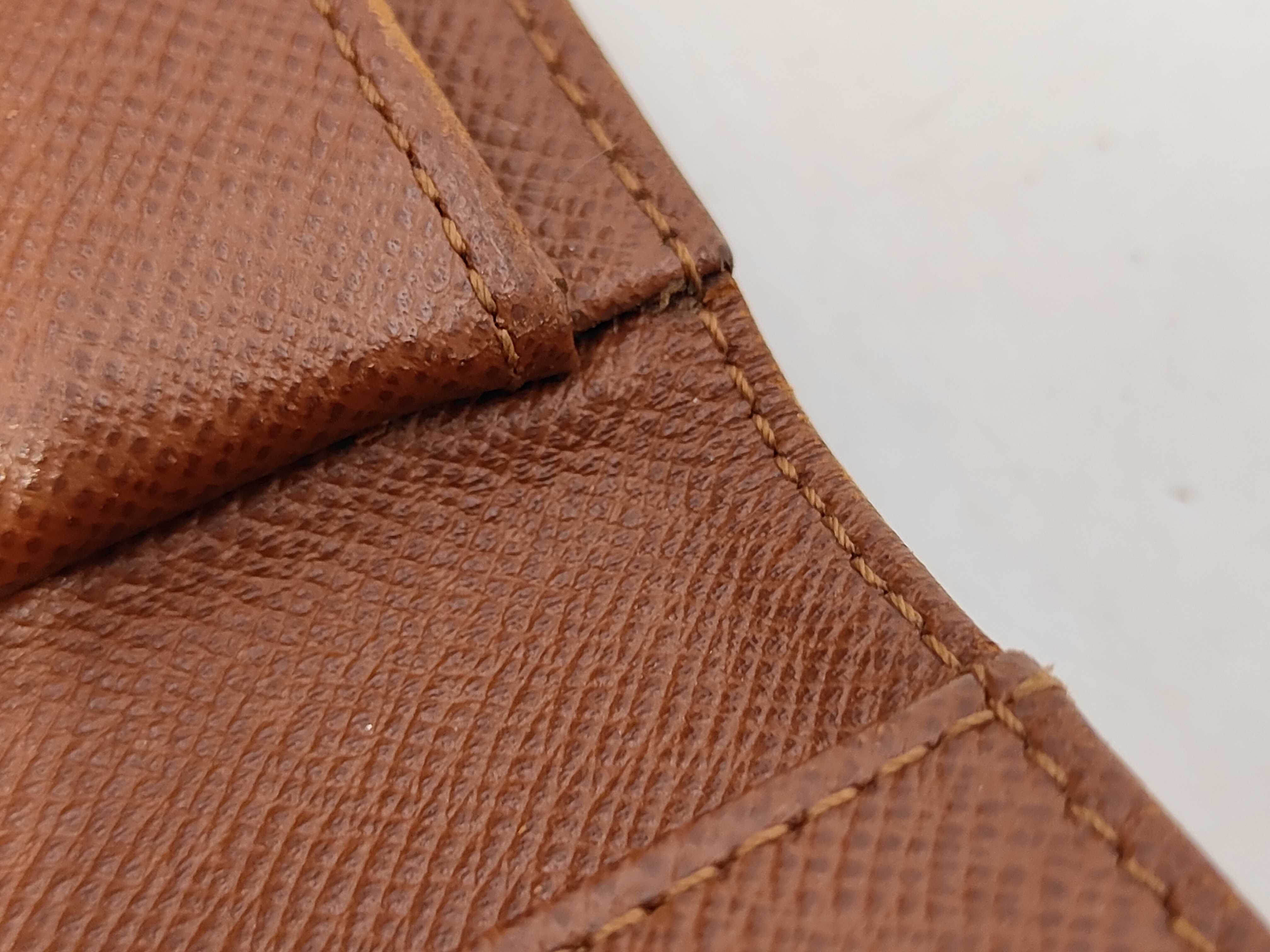 Folding Wallet / PVC Wallet — view 9