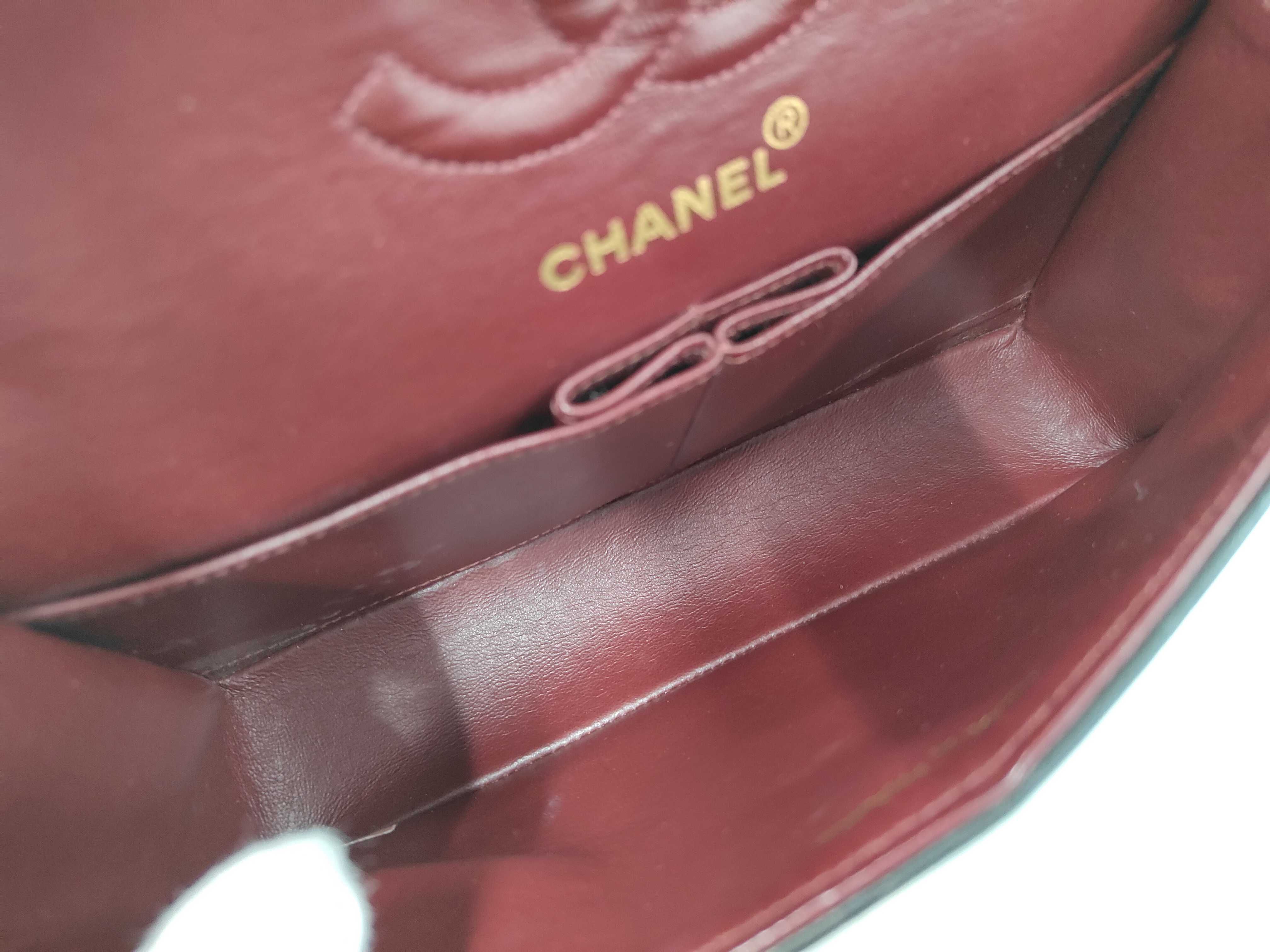 Lambskin Matelassé 23 w Boutique Seal Shoulder Bag — view 9